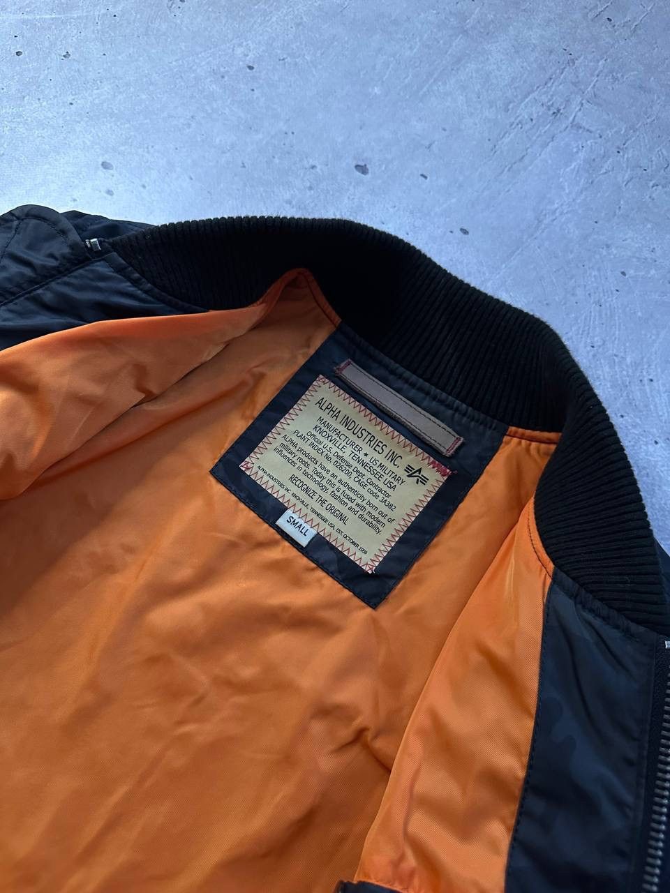 Alpha Industries Alpha Industries Nylon Light Bomber MA1 Tactical War Y2K USA Size US S / EU 44-46 / 1 - 5 Thumbnail