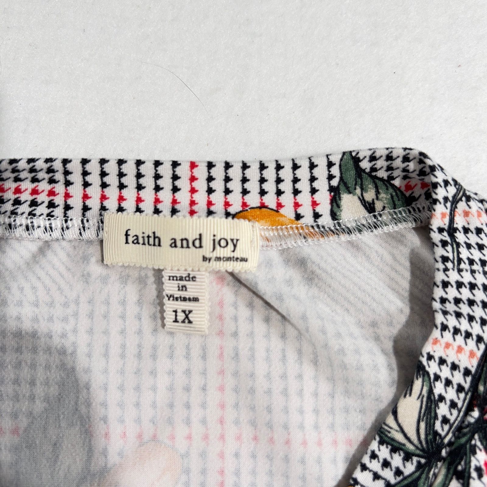 Other Faith and Joy by Monteau Top Woman’s 1X Floral Check Stretch Size XL / US 12-14 / IT 48-50 - 2 Thumbnail