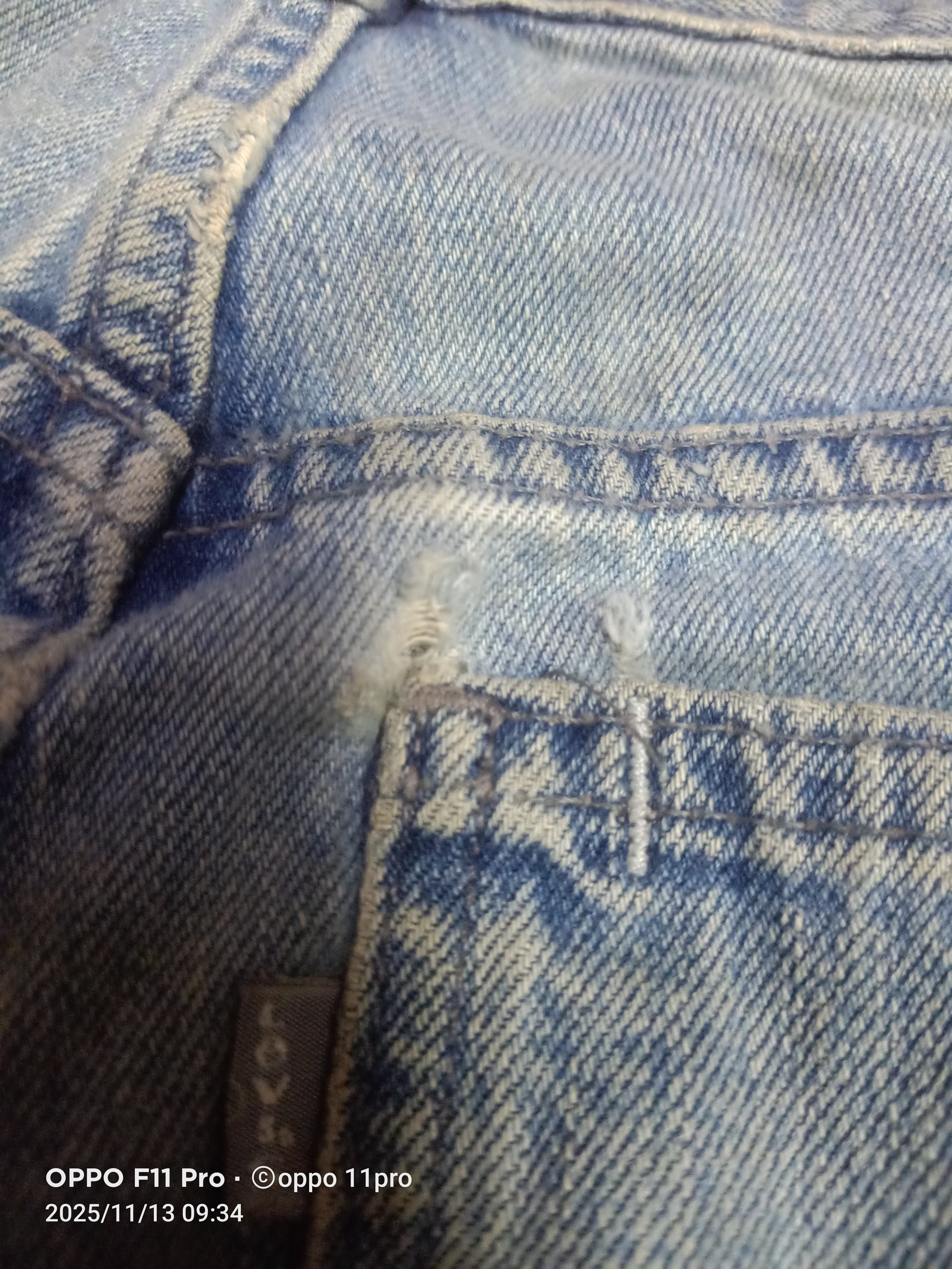 Levi's 🌟Vintag Levis 90s Silver Loose Jeans 🌟 Size US 34 / EU 50 - 5 Thumbnail