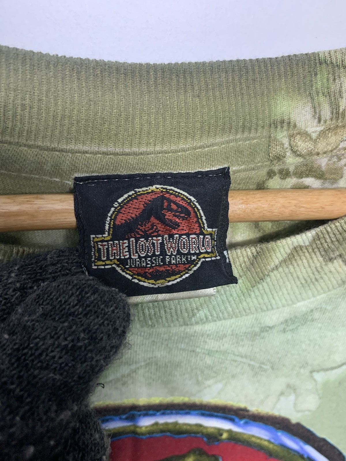 Other Vintage 90's Jurassic Park "The Lost World" Tye Dye T Shirt Size US XL / EU 56 / 4 - 4 Thumbnail