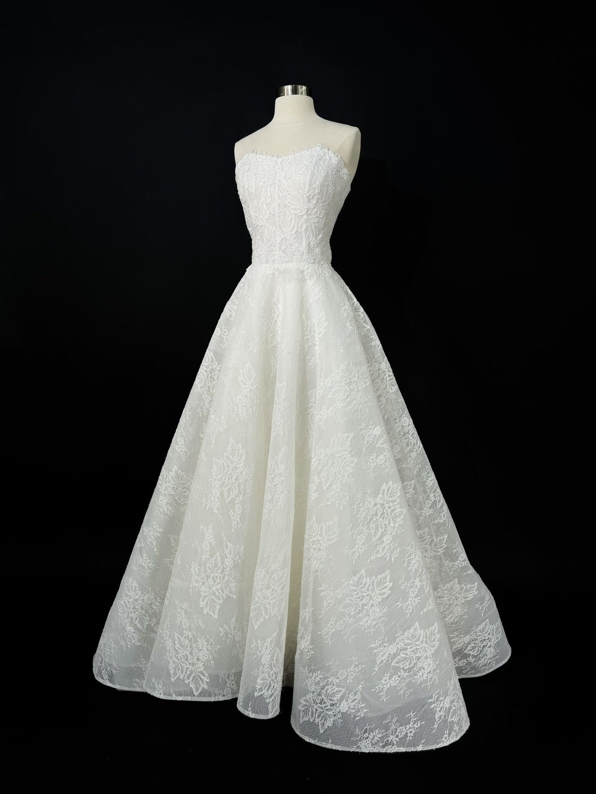 Other Preloved US 2 Anna Augusta Corded Chantilly lace Bridal Gown Size XS / US 0-2 / IT 36-38 - 1 Thumbnail