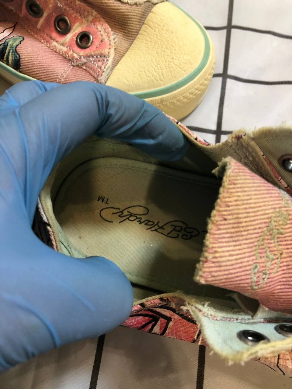 Ed Hardy Ed Hardy Low Top Slip Ons Tiger Sneakers Women's Size US 7 Size US 7 / IT 37 - 7 Thumbnail