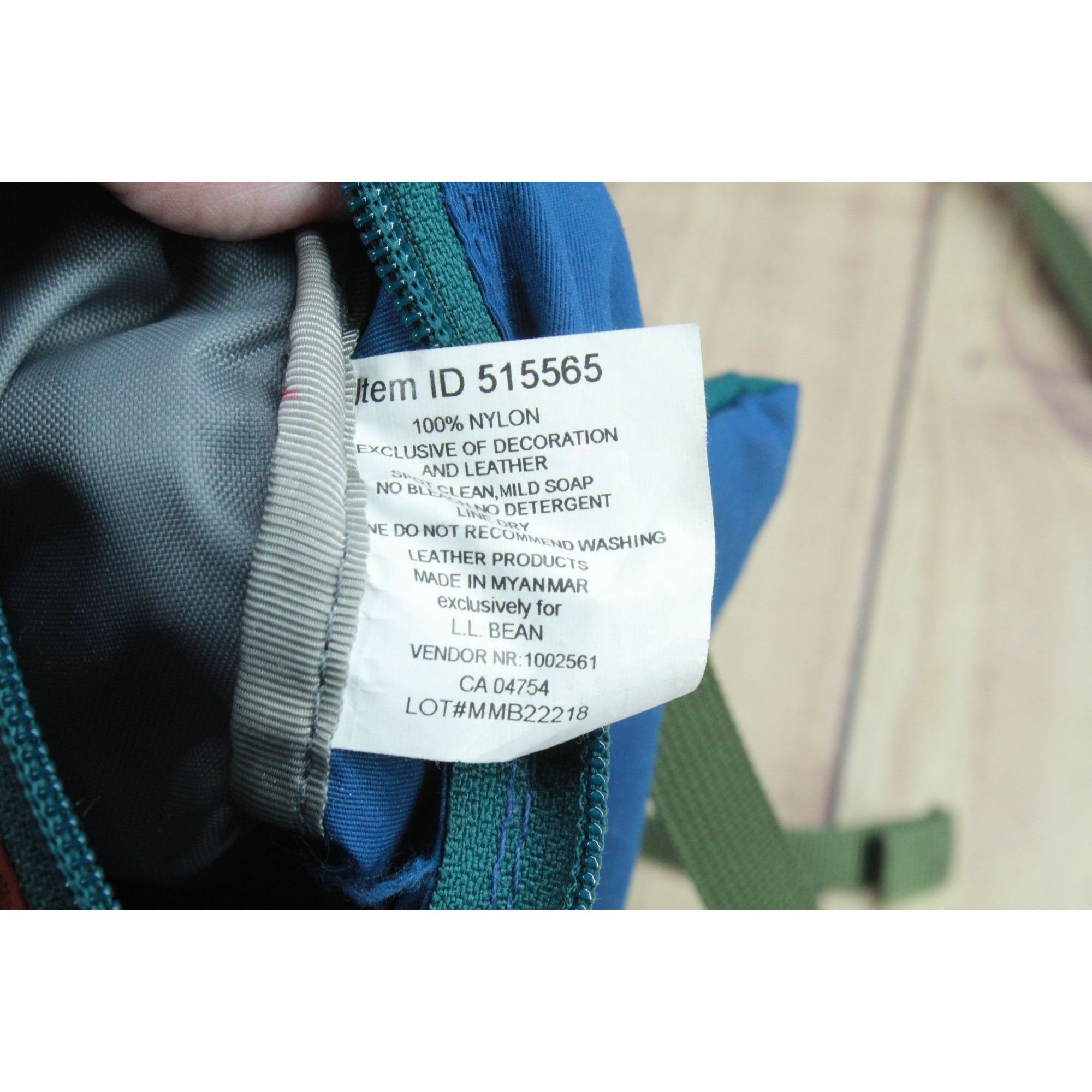 L.L. Bean LL Bean Mountain Classic Crossbody Bag Multicolor Size ONE SIZE - 6 Thumbnail