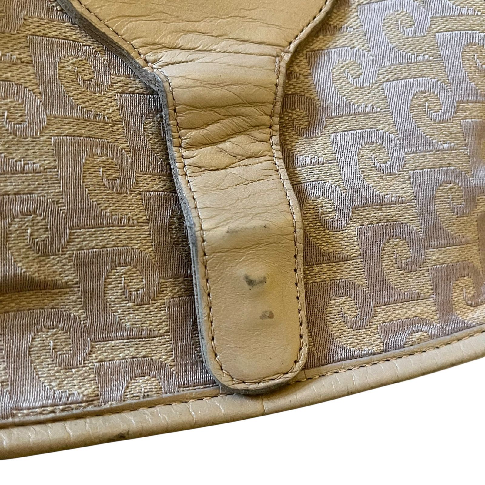 Pierre Cardin × Vintage Pierre Cardin Vintage Jacquard Beige Leather Foldover Tote Size ONE SIZE - 7 Thumbnail