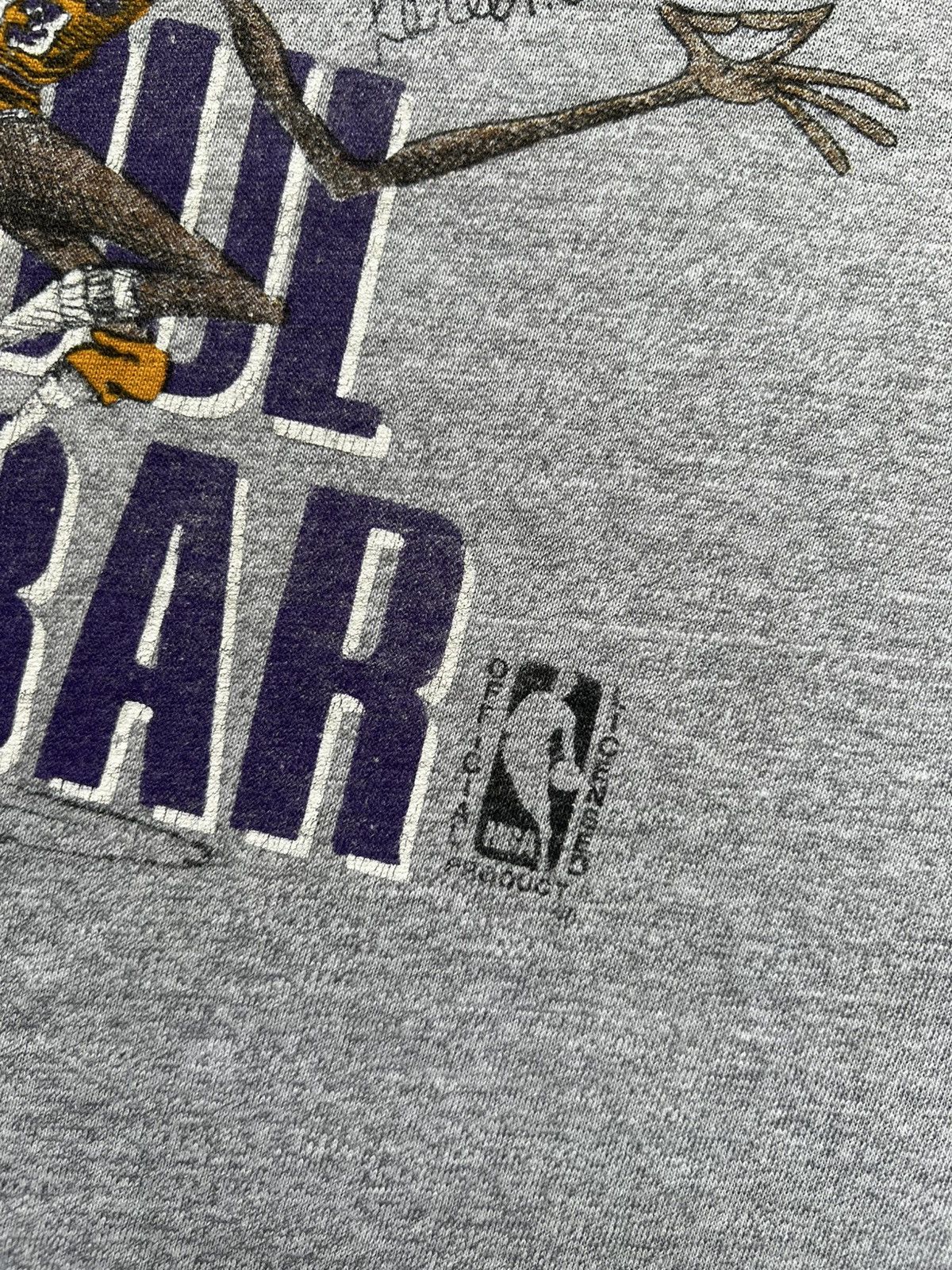 Vintage ‘80s Kareem Abdul Jabbar Caricature NBA Lakers Tee Shirt Size US M / EU 48-50 / 2 - 6 Thumbnail