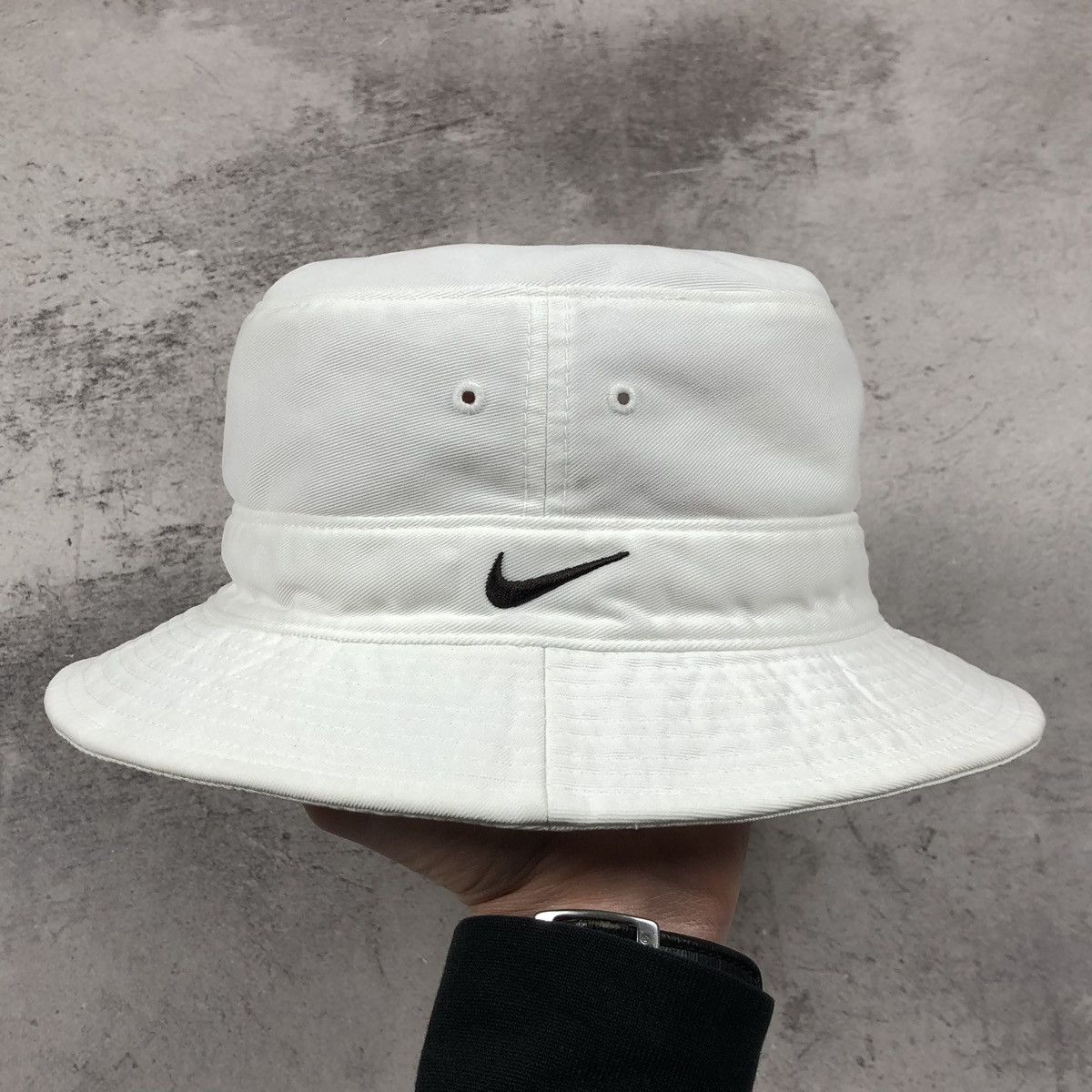 Nike Y2K Vintage Nike Swoosh Logo Bucket Hat 00s drill Size ONE SIZE - 6 Thumbnail