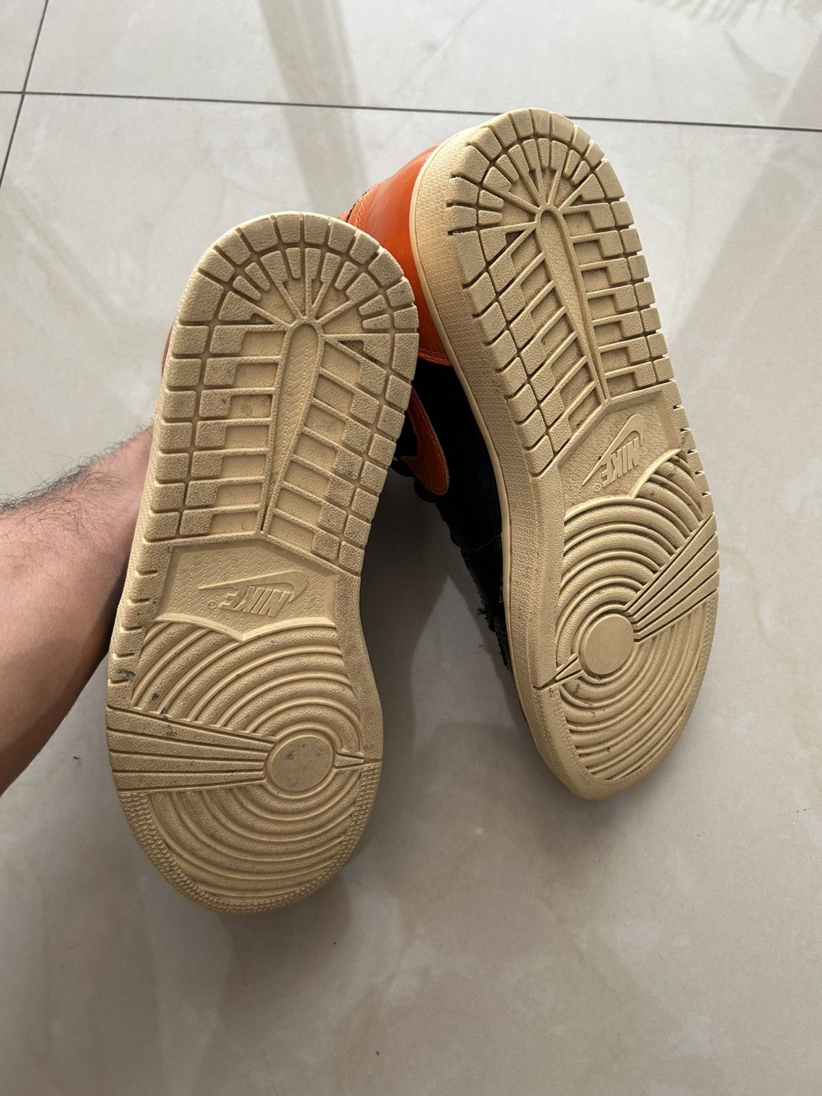 Jordan Brand Jordan 1 high shattered backboard 3.0 Size US 9 / EU 42 - 5 Thumbnail