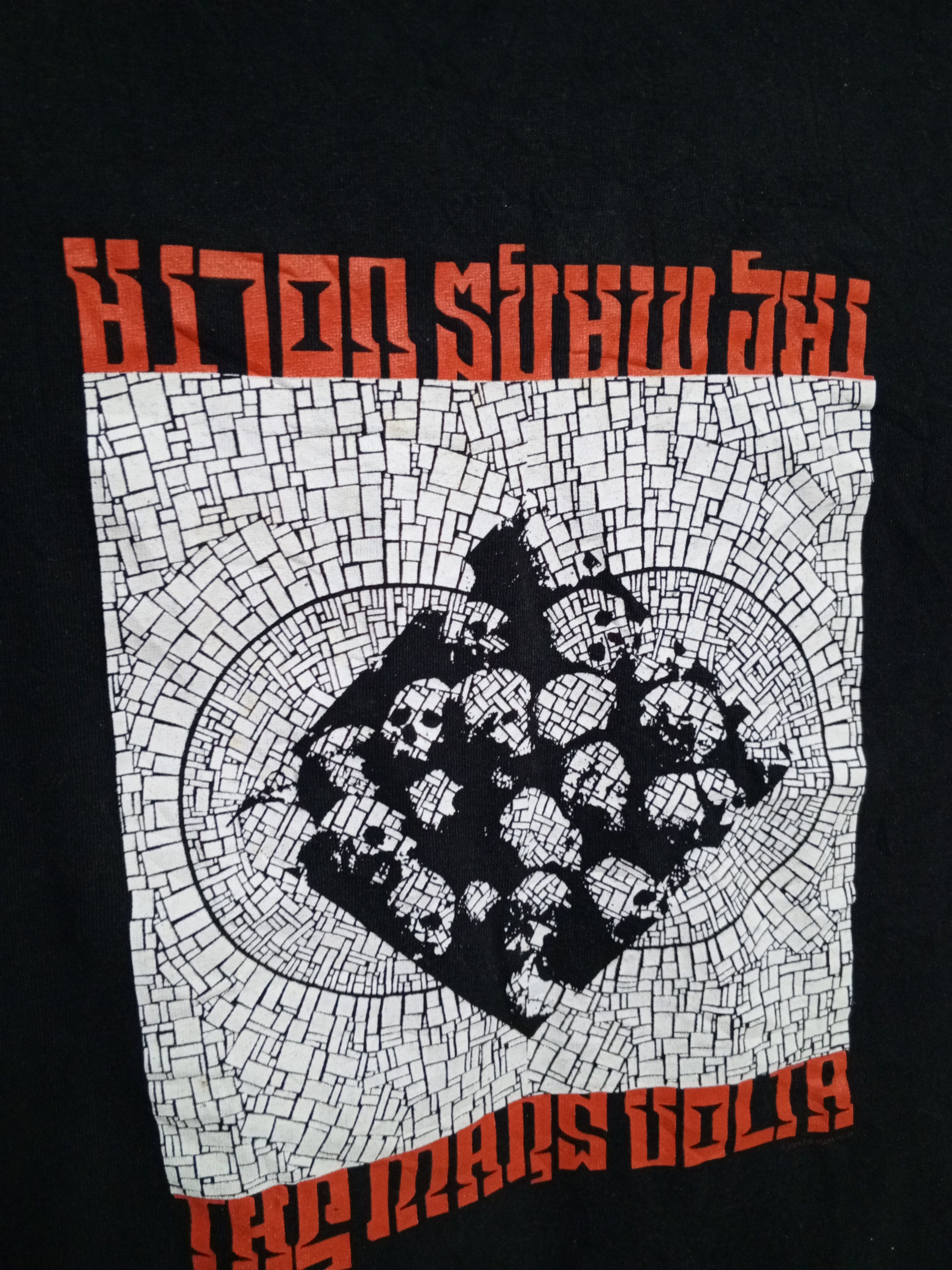 Band Tees 💥💀 vtg 2005 💀 💥THE MARS VOLTA MANY SKULLS RARE Size US S / EU 44-46 / 1 - 1 Thumbnail