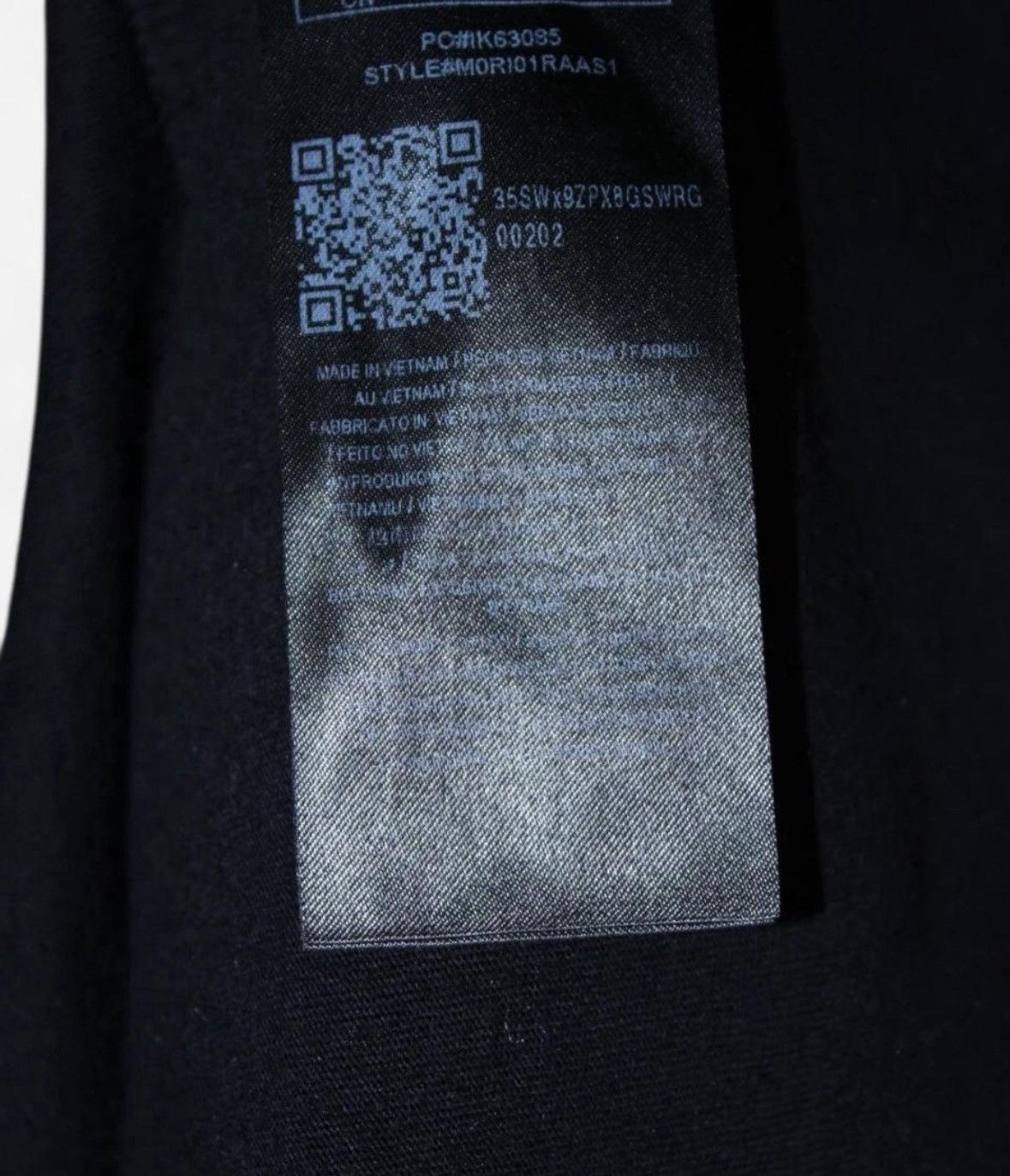 Guess × Pleasures Guess x Pleasures long sleeve shirt Size US XL / EU 56 / 4 - 7 Thumbnail