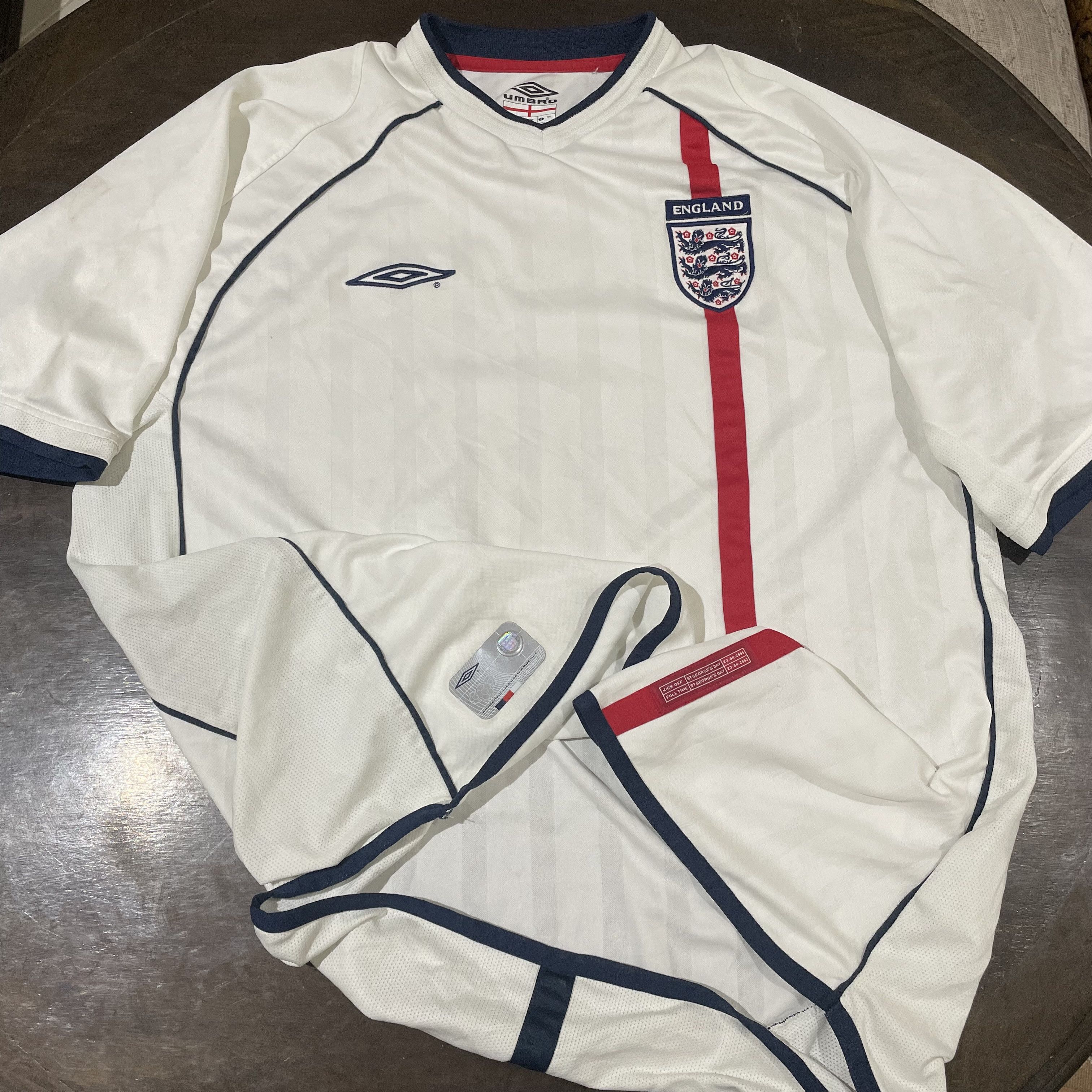 Umbro × Vintage Umbro England National Team 2001-2003 Home Jersey XXL Size US XXL / EU 58 / 5 - 1 Thumbnail