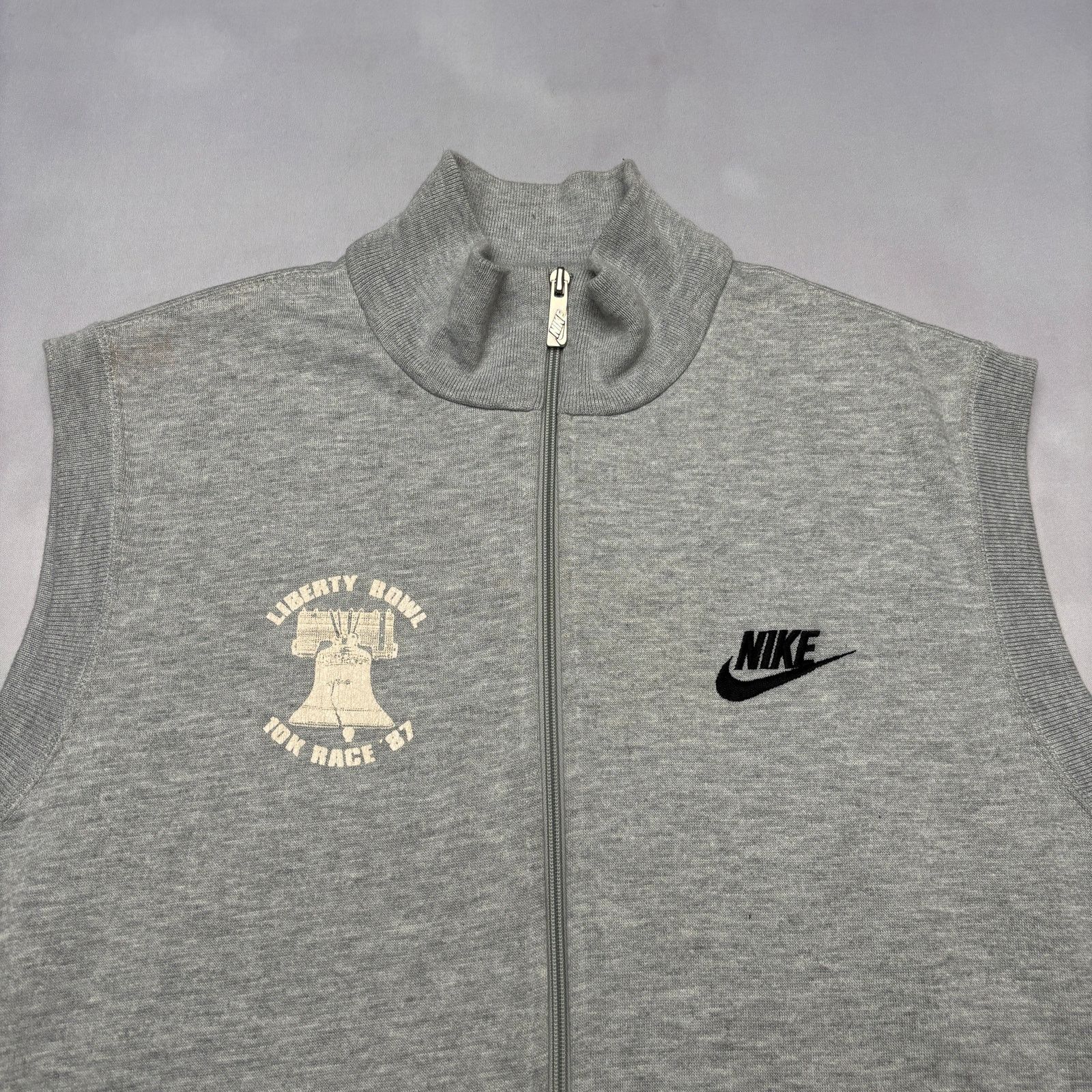 Nike × Vintage Vintage 80s Nike 1987 Liberty Bowl 10K Fleece Vest Large Size US L / EU 52-54 / 3 - 2 Thumbnail