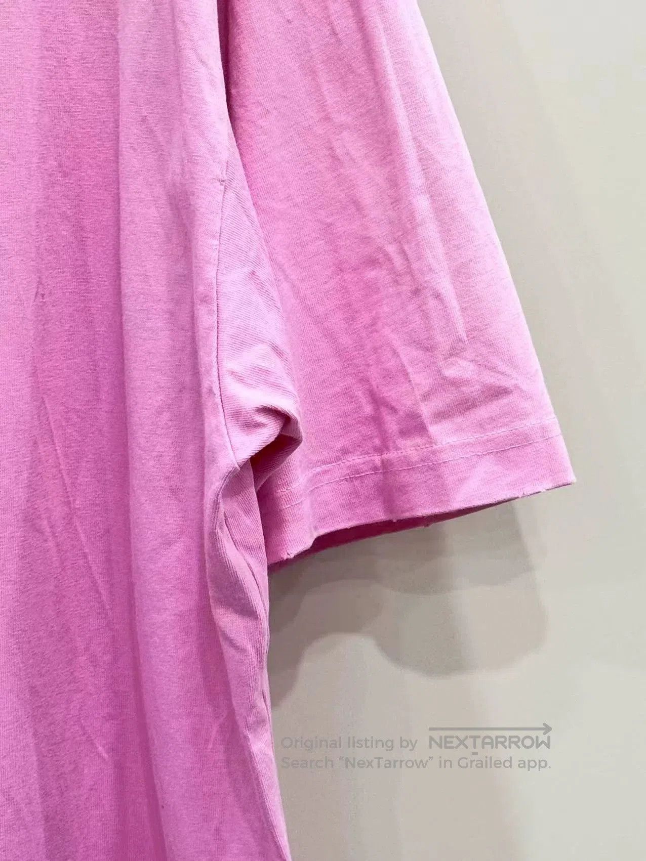Balenciaga balenciaga pink short sleeve t-shirt xs. Size US XS / EU 42 / 0 - 6 Thumbnail