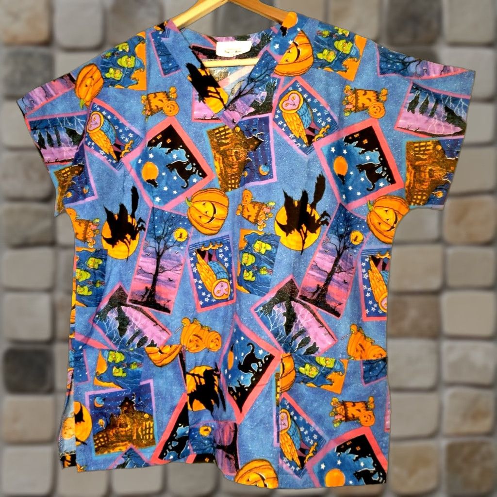 MadeMe HOMEMADE Halloween Scrub Top Shirt Women S Multi-Color Patterned Cotton Blend V-Neck Short Sleeve with Pockets Size S / US 4 / IT 40 - 1 Thumbnail