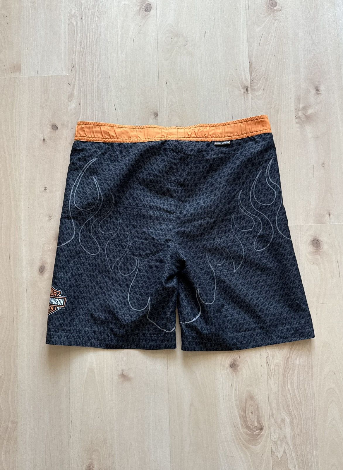 Harley Davidson Harley Davidson flame logo shorts vintage y2k Size US 29 - 2 Thumbnail