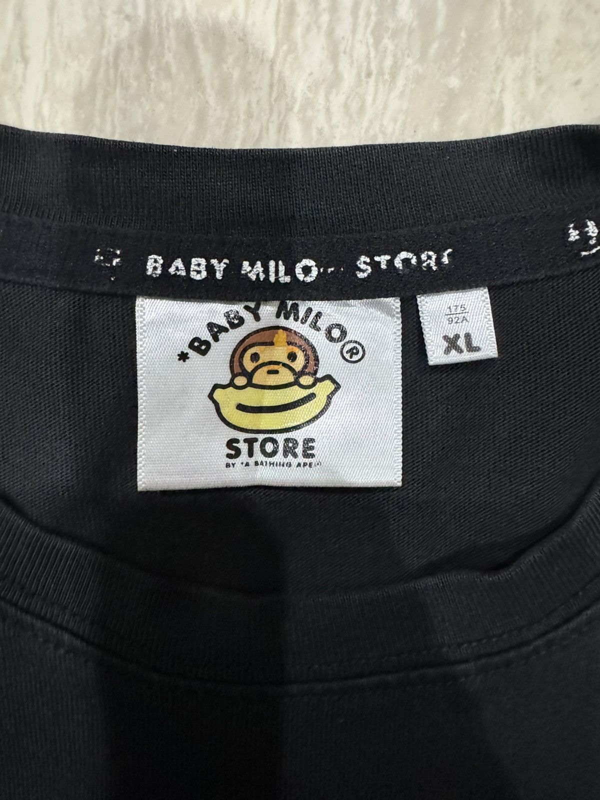 Nowhere Baby Milo Eating Melon, Baby Milo Store Size US XL / EU 56 / 4 - 6 Thumbnail