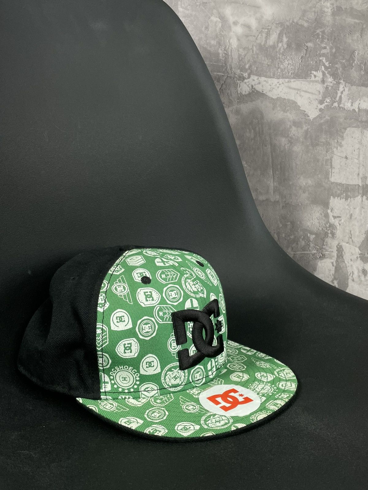 DC DC HIP HOP RARE DESIGN HAT CAP SNAP BACK Y2K SK8 Size ONE SIZE - 1 Thumbnail