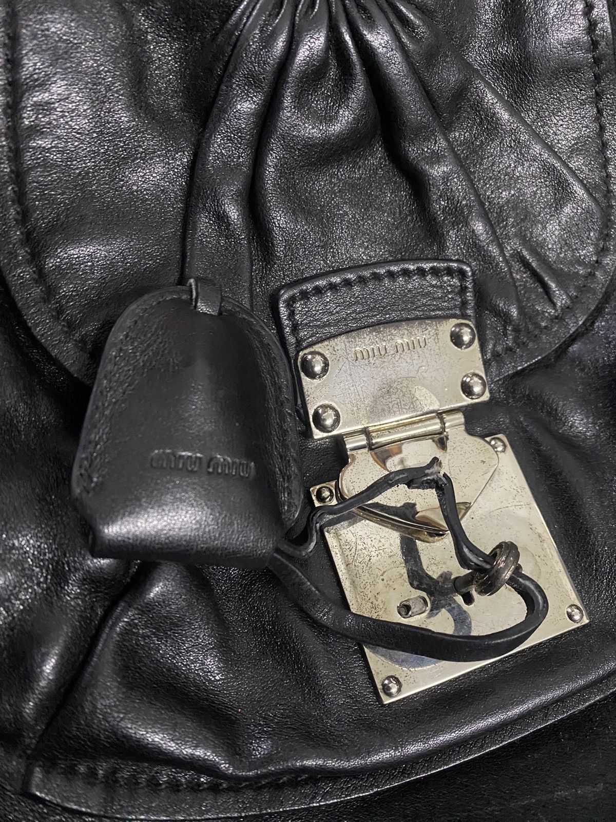 Miu Miu 💥Last Drop💥Vintage Miu Miu Leather Handle Bag Size ONE SIZE - 14 Thumbnail