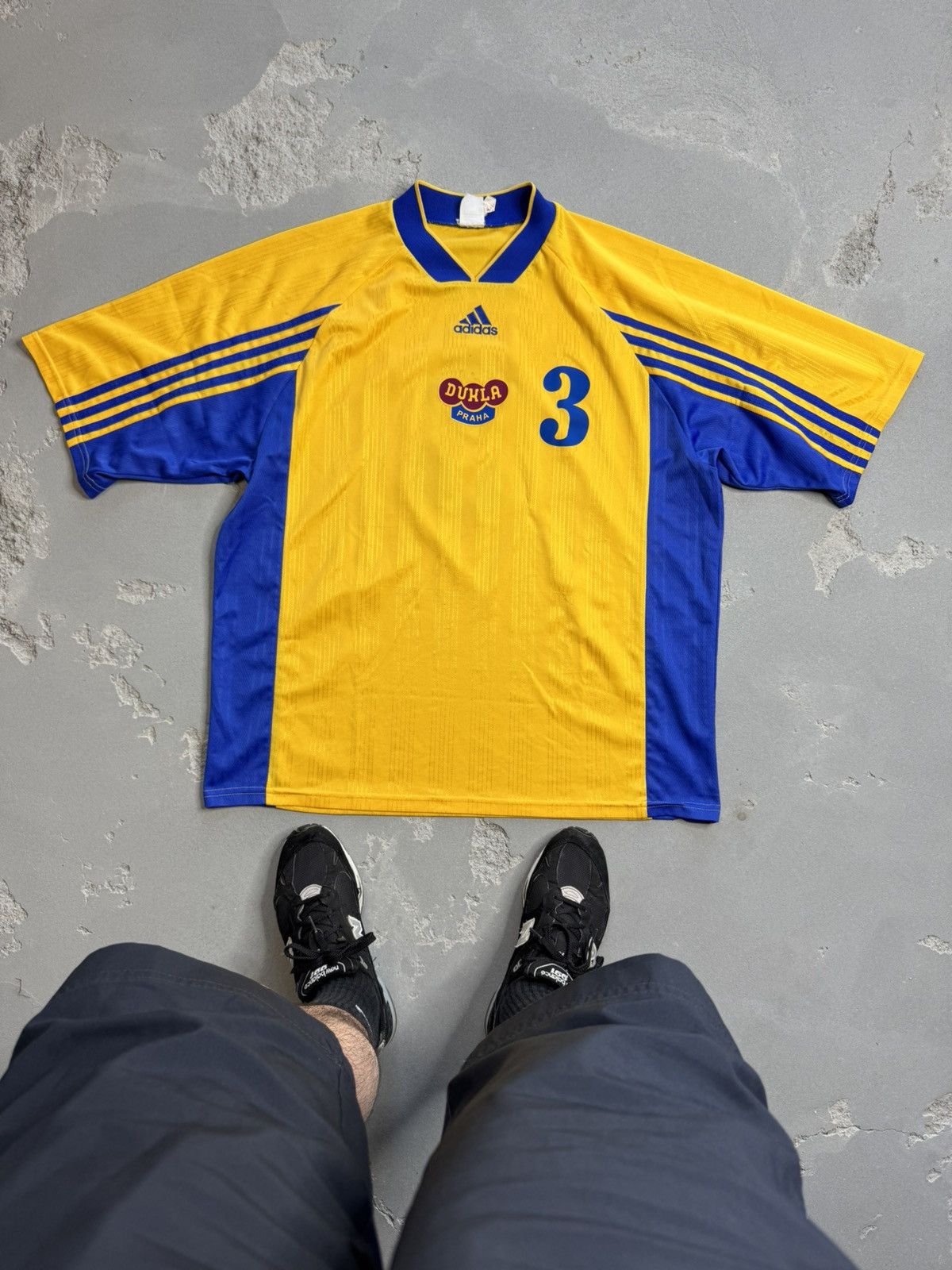 Adidas × Vintage Vintage Retro Dukla Praha tee Soccer Footbal jersey Size US M / EU 48-50 / 2 - 1 Thumbnail