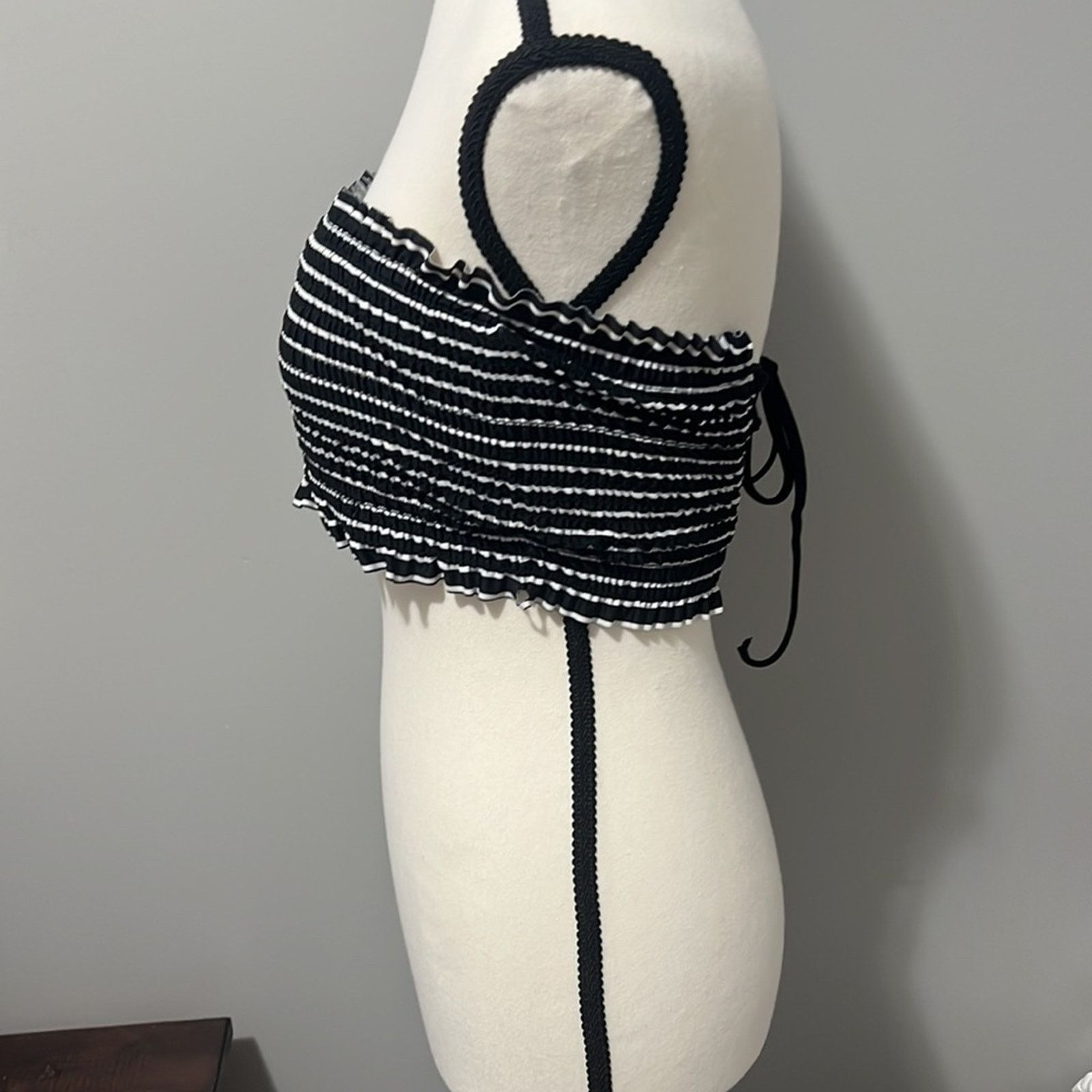 Other Exhilaration Black And White Stripe Halter Size L / US 10 / IT 46 - 3 Thumbnail