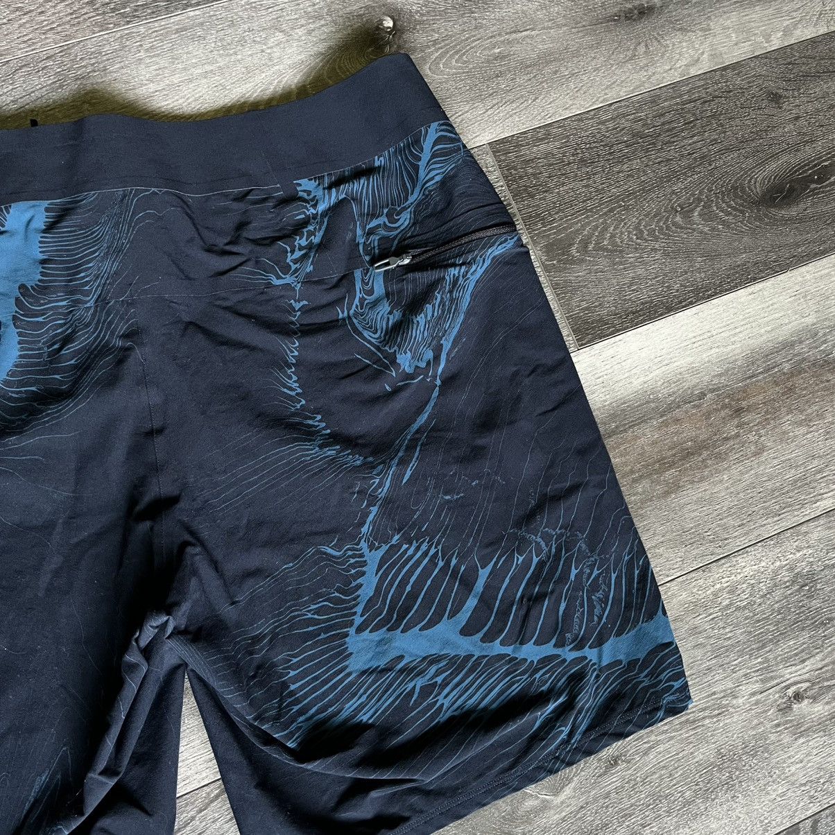 Lululemon Lululemon Moon Drift Board Shorts Swim Trunks Men’s Size 31 Size US 31 - 4 Thumbnail