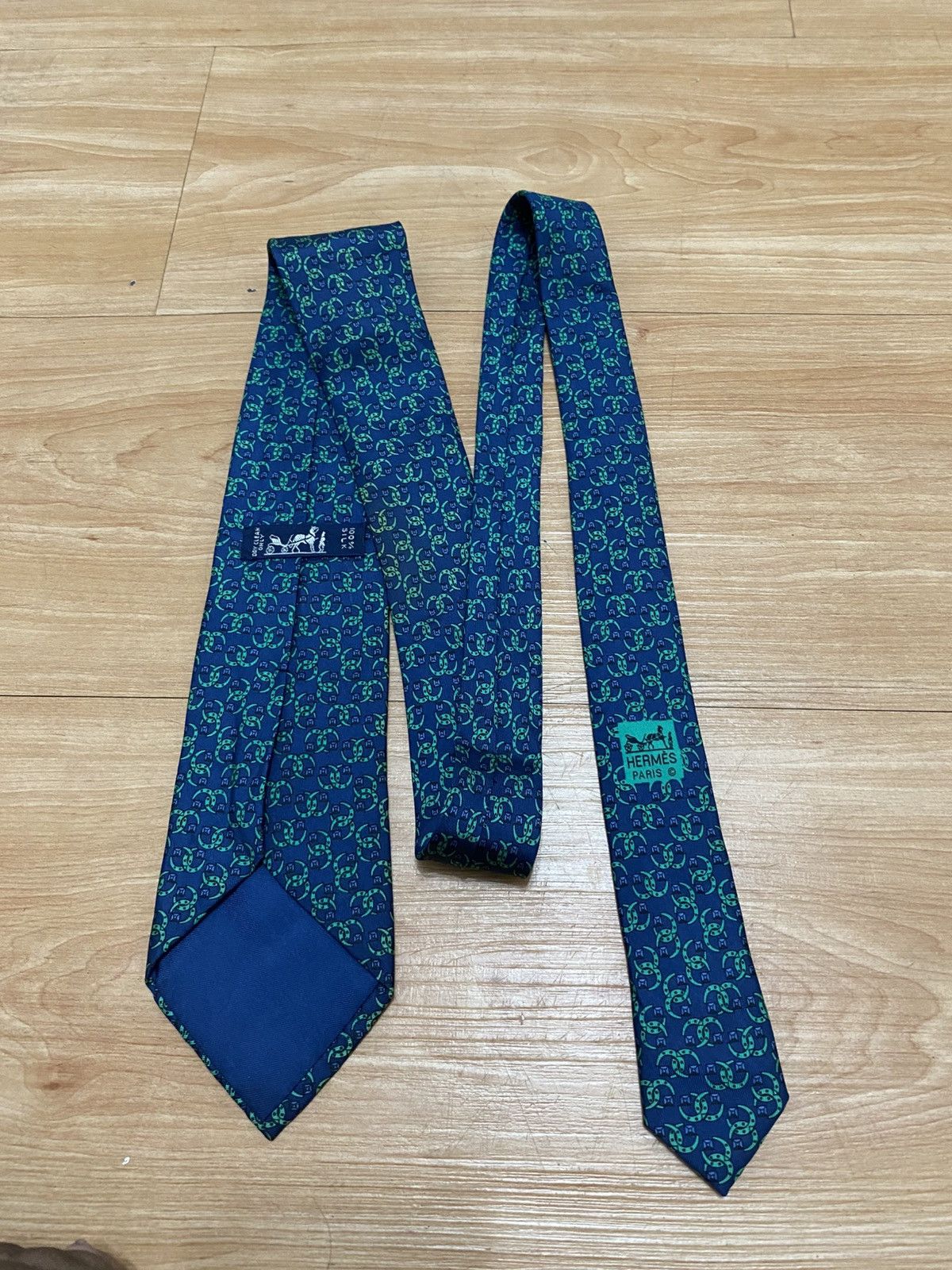 Hermes 🔥SICK🔥Vintage hermes tie 100% silk Size ONE SIZE - 5 Thumbnail