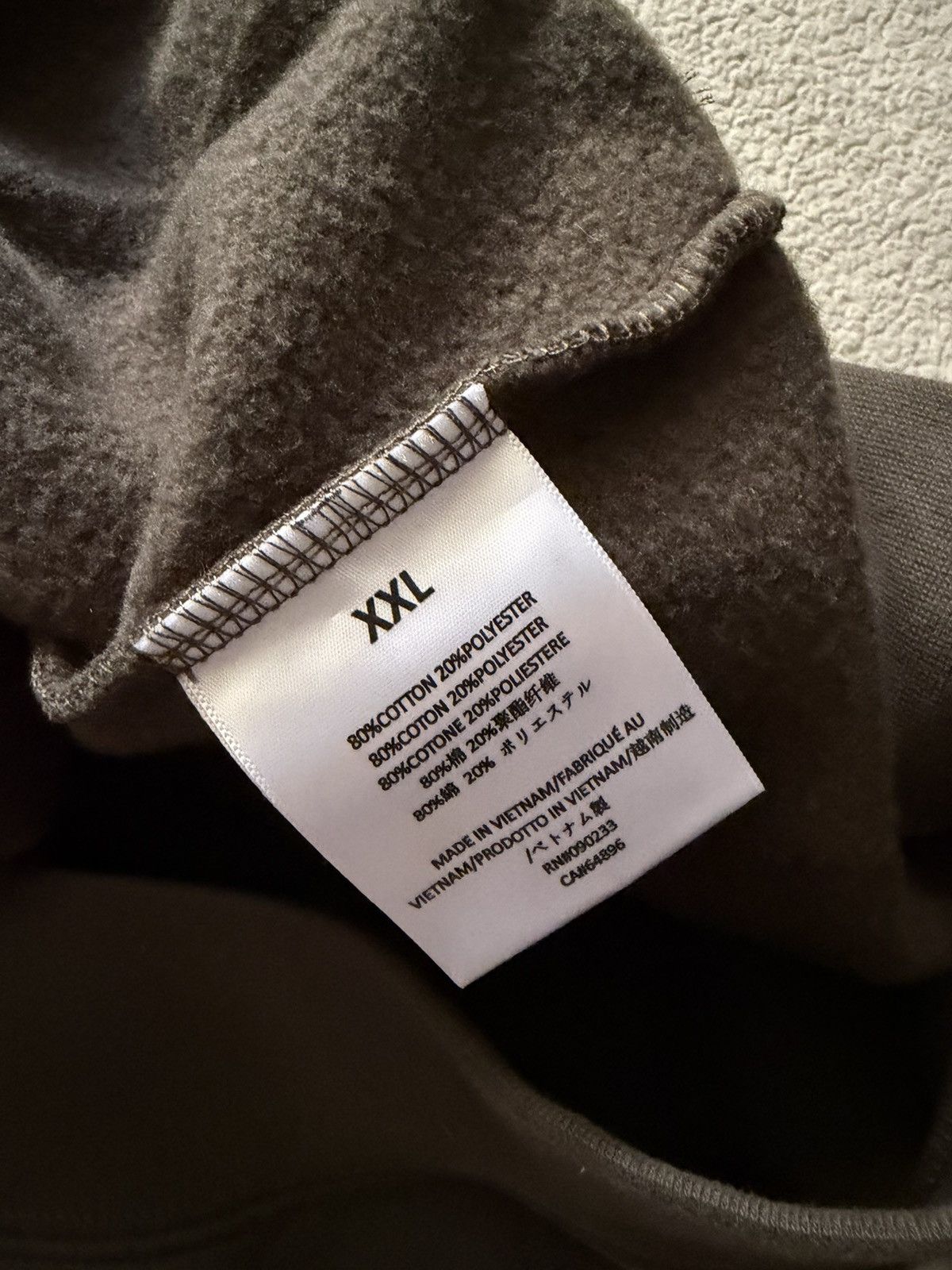 Essentials FEAR OF GOD ESSENTIALS GRAY V-NECK VEST Size US XXL / EU 58 / 5 - 3 Thumbnail