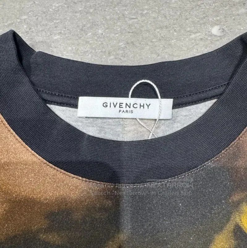 Givenchy Givenchy Women’s Multicolor Cotton Graphic T-Shirt . Size XS / US 0-2 / IT 36-38 - 3 Thumbnail