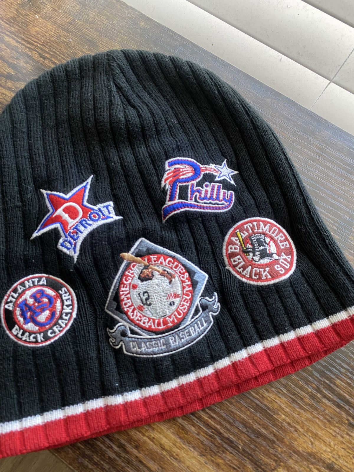 Vintage Vintage Negro League Baseball Multi Patch Beanie Size ONE SIZE - 2 Thumbnail
