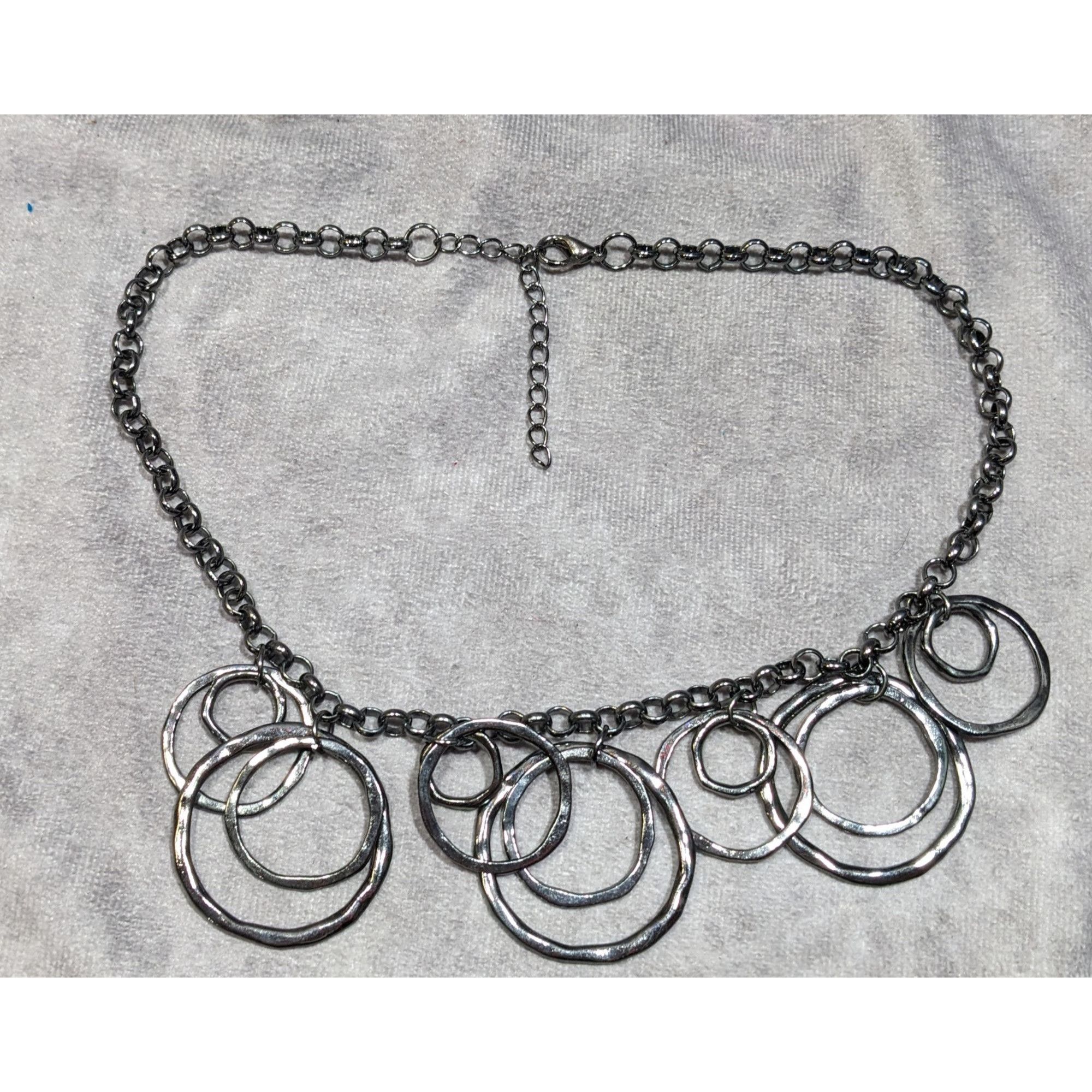 Other Brutalist Geometric Gunmetal Tone Hammered Ring Necklace Size ONE SIZE - 5 Thumbnail