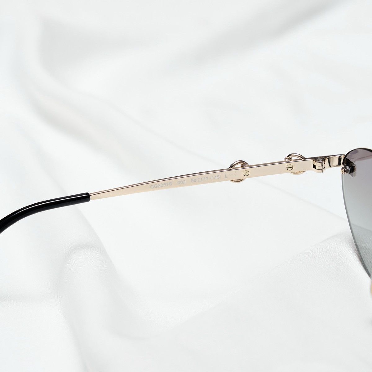Gucci GUCCI GG2051S 002 SUNGLASSES Size ONE SIZE - 5 Thumbnail