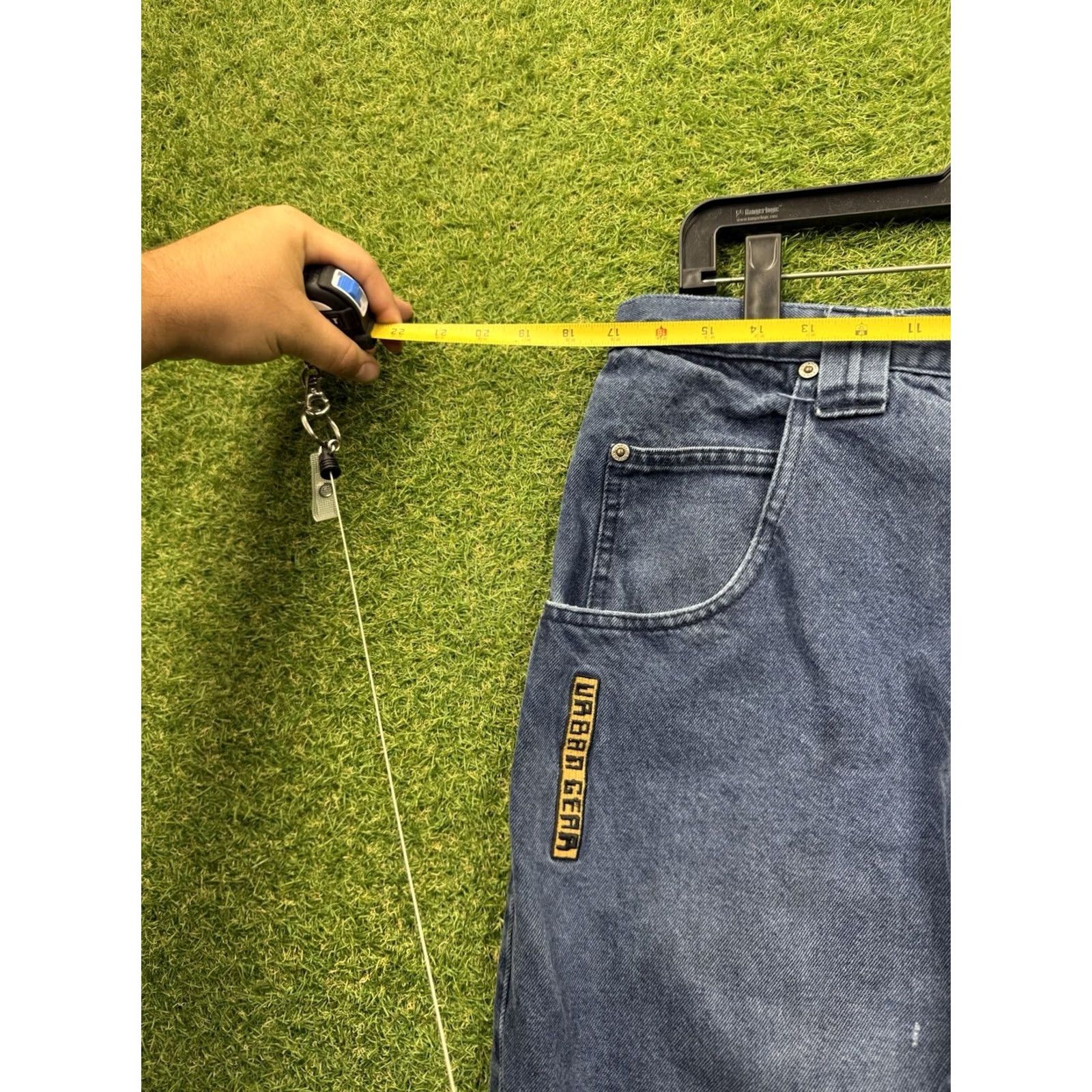 Vintage VINTAGE Godbody Jeans Mens 36 Jeans 90s Grunge Hip Hop Wide-Leg Denim Blue 5-Pocket Relaxed Mens Size US 36 / EU 52 - 7 Thumbnail