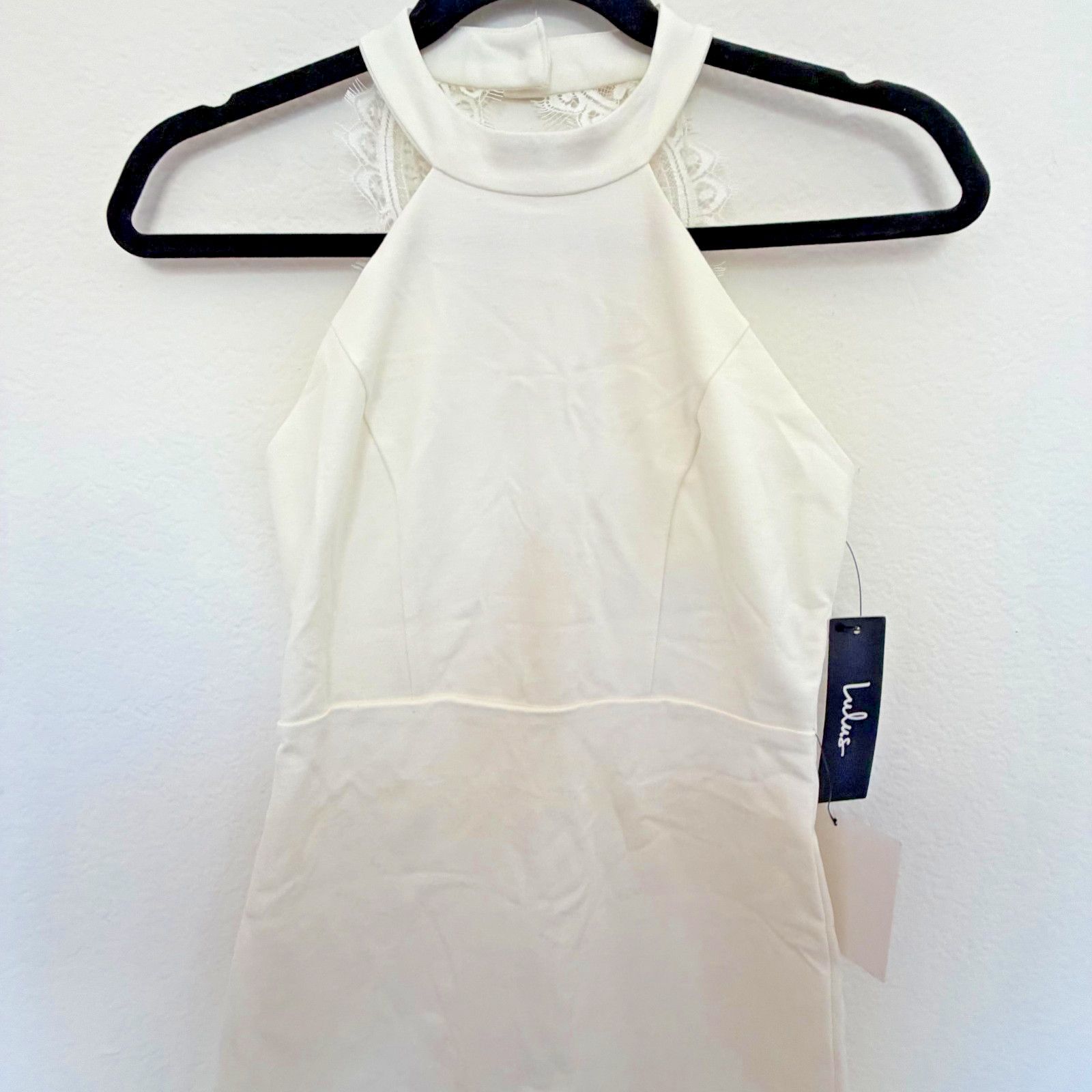 Lulus Lulus White Lace Halter Mini Dress Graduation Prom Size S Size S / US 4 / IT 40 - 4 Thumbnail