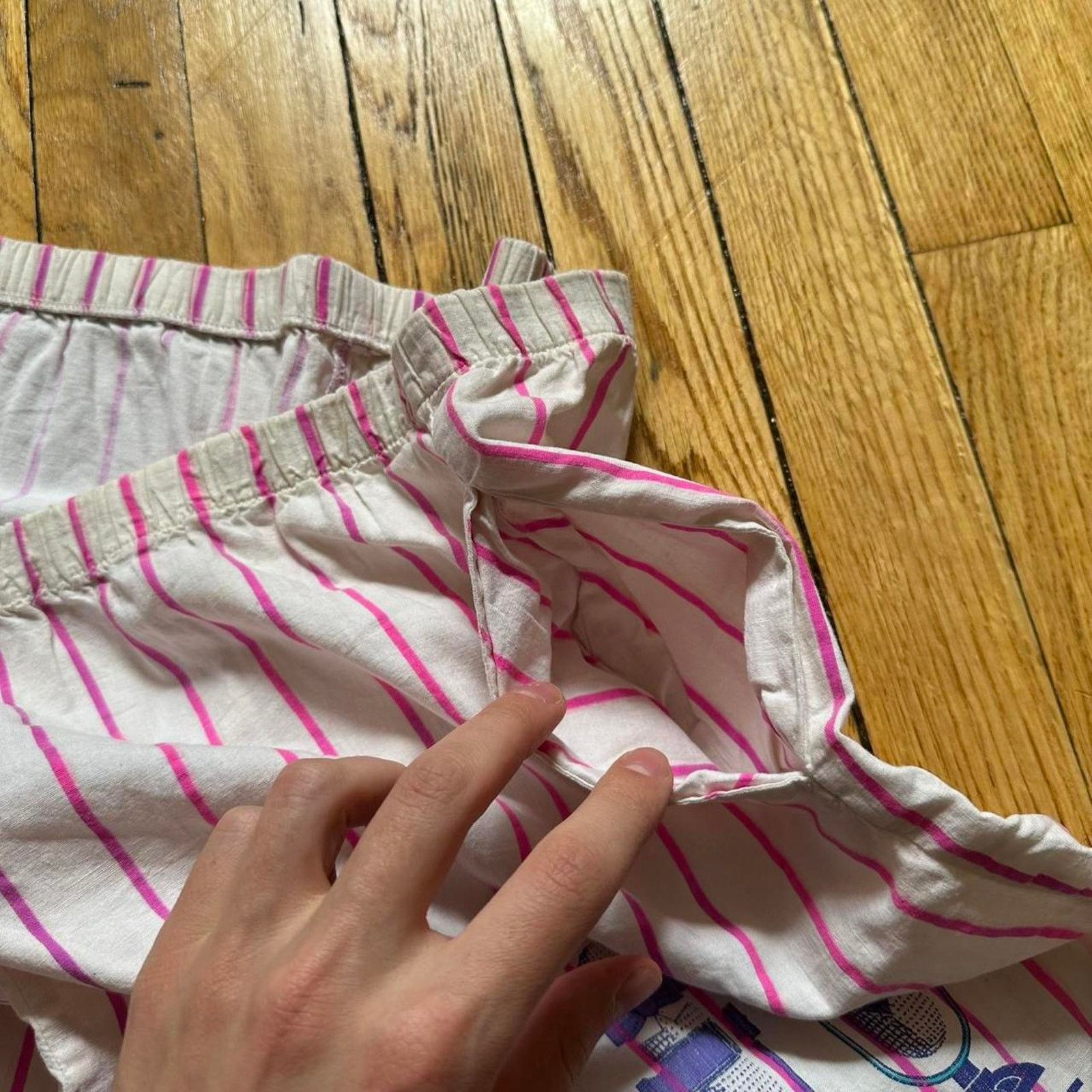 Vintage Vintage 80s Michigan Lacrosse Stripped Pink Gym Sleep Shorts Size US 34 / EU 50 - 6 Thumbnail