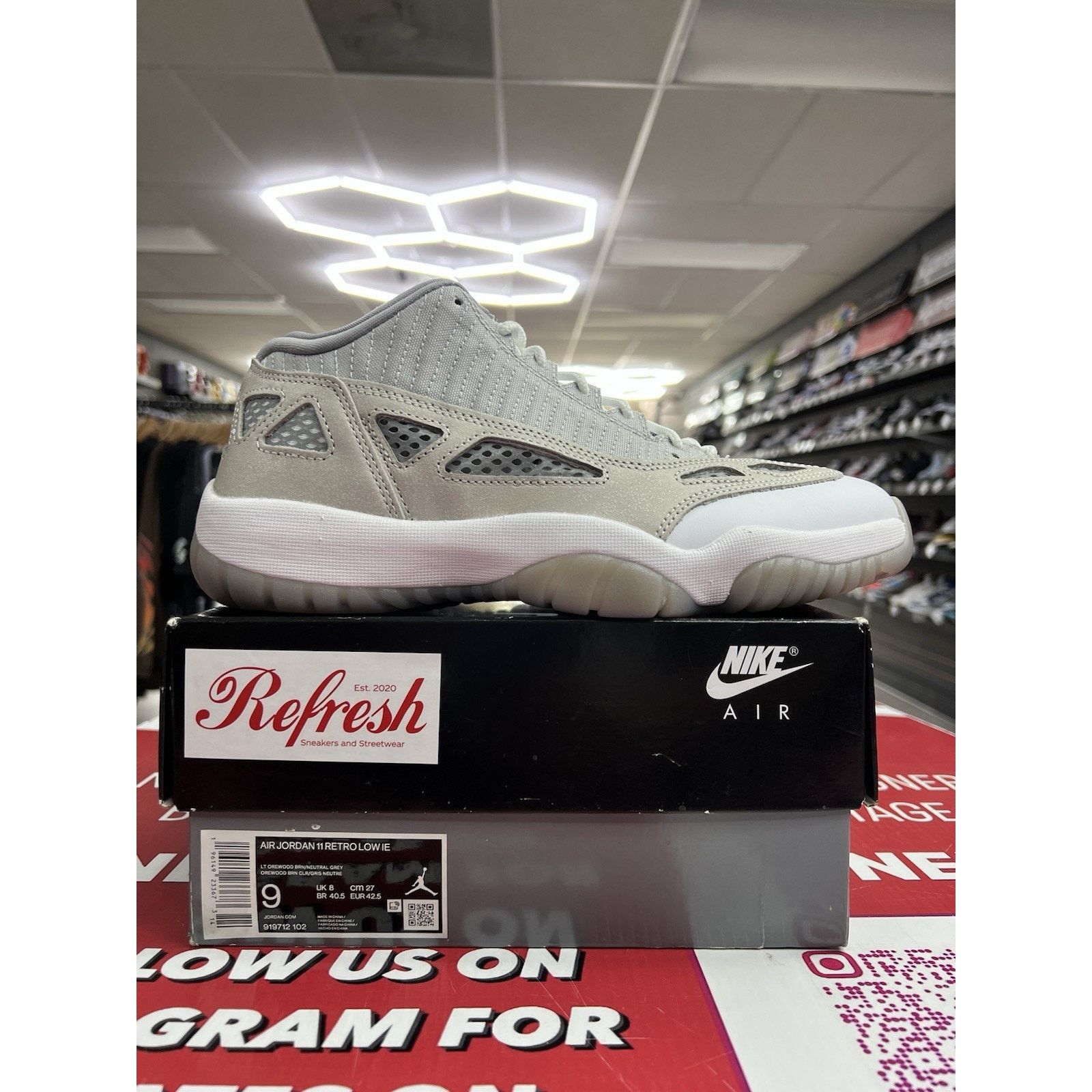 Jordan Brand Air Jordan 11 Retro IE Low Light Orewood Brown Grey Size 9 Size US 9 / EU 42 - 1 Thumbnail