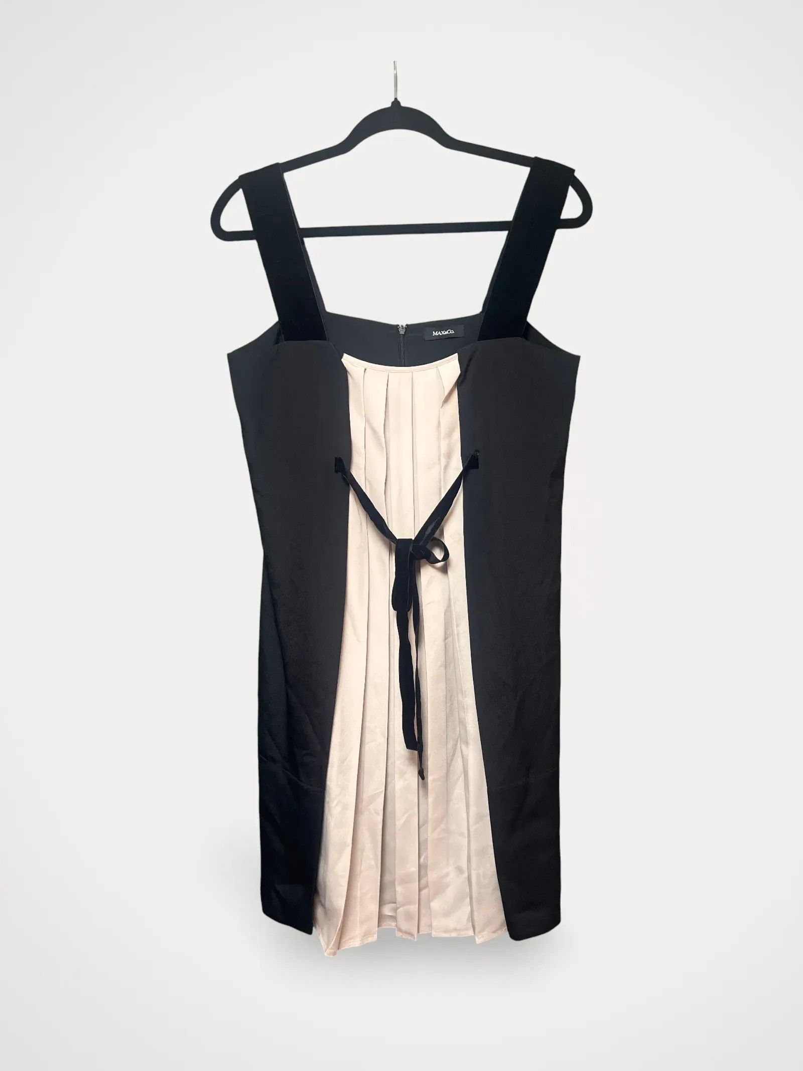 MAX&Co. Max & Co Dress Size S / US 4 / IT 40 - 1 Thumbnail