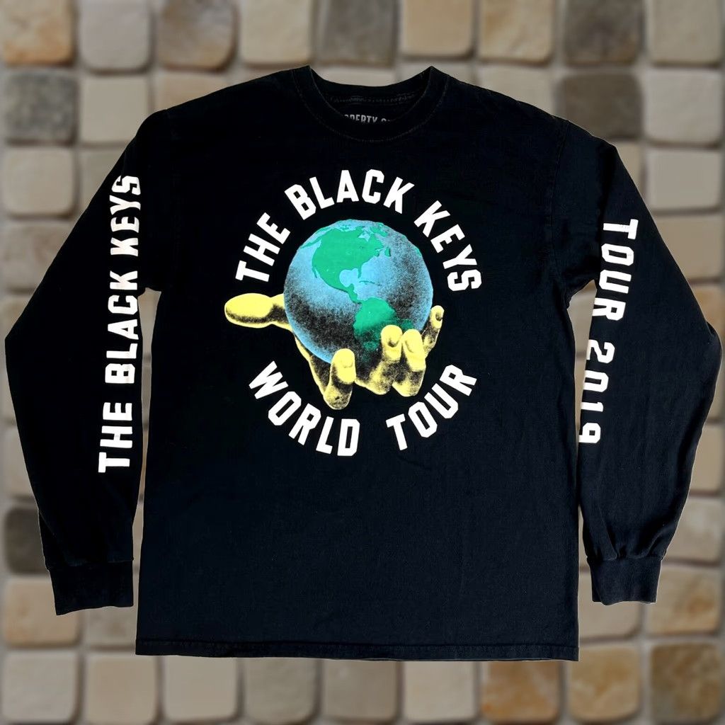 Vintage The Black Keys World Tour 2019 Long Sleeve T-Shirt - Men's M, Double-Sided, 100% Cotton, Black, Crew Neck, Solid, Band, Music Size US M / EU 48-50 / 2 - 1 Thumbnail