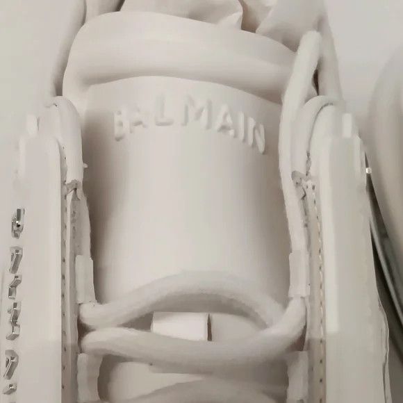 Balmain Balmain Men's White B-Bold Low-Top Sneakers - EU44/US11 Size US 11 / EU 44 - 9 Thumbnail
