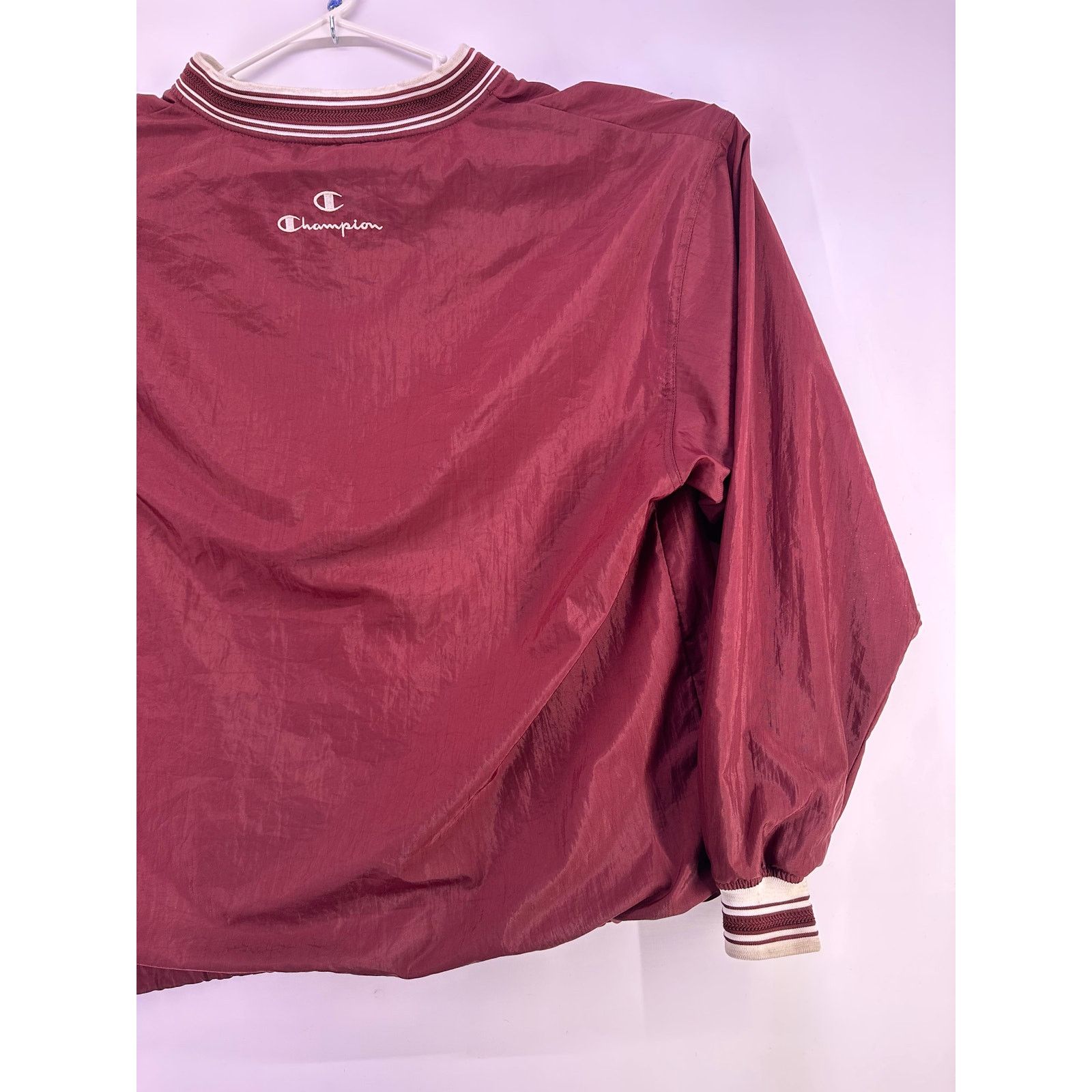Champion Vintage 90'S-00'S Champion V-neck nylon pullover mens sizeXL Size US XL / EU 56 / 4 - 6 Thumbnail