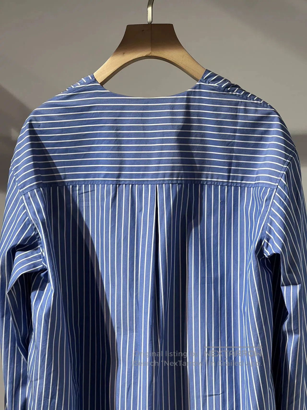Valentino Valentino Women's Striped Shirt in Blue. Size S / US 4 / IT 40 - 4 Thumbnail
