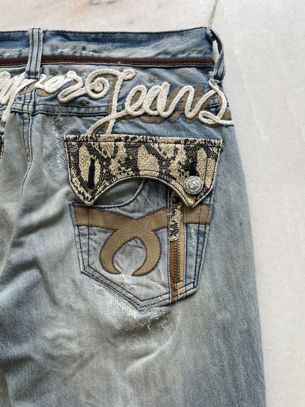 Japanese Brand Vintage Red Pepper Thrashed&Repaired Jeans Size US 32 / EU 48 - 6 Thumbnail
