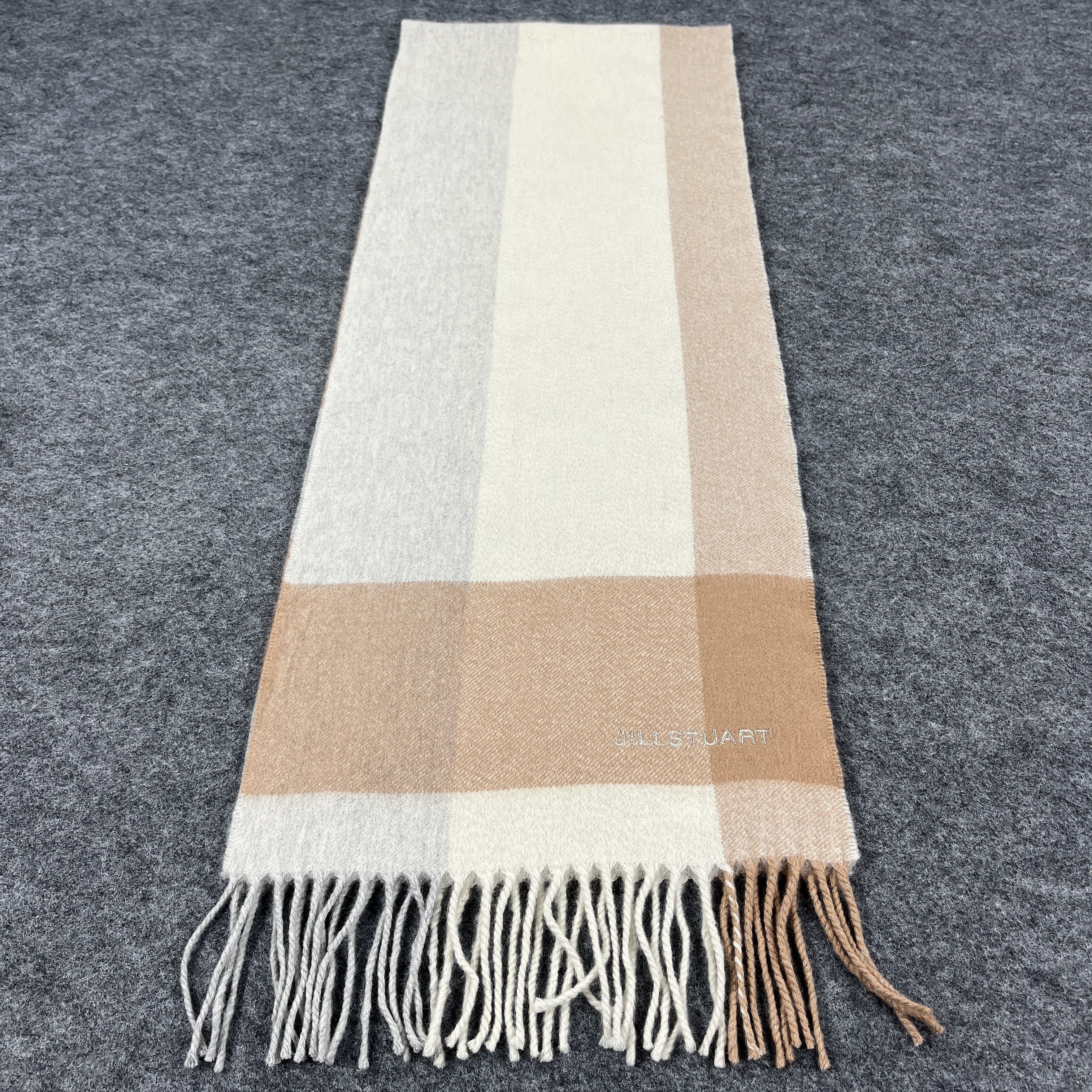 Jil Stuart Jil Stuart Scarf / Muffler / Neckwear T1054 Size ONE SIZE - 2 Thumbnail