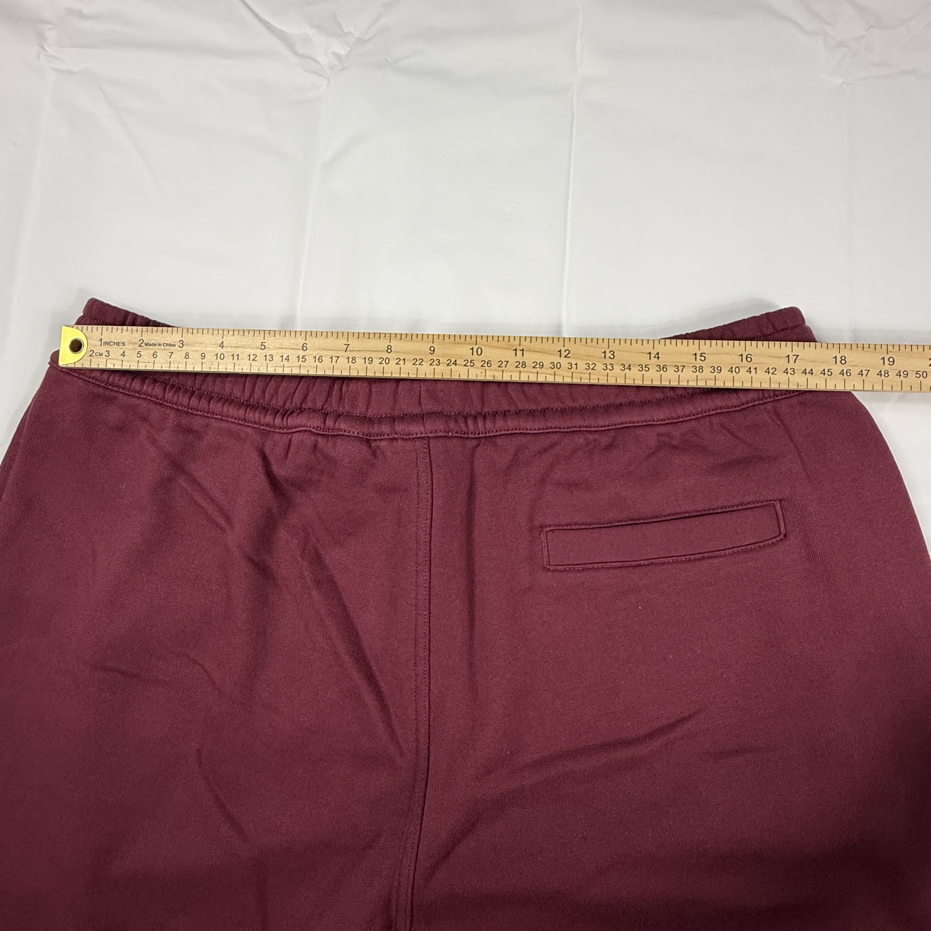 Burberry Burberry Mens Burgundy EKD Embroidered Cotton Sweat Shorts Size US 39 - 10 Thumbnail