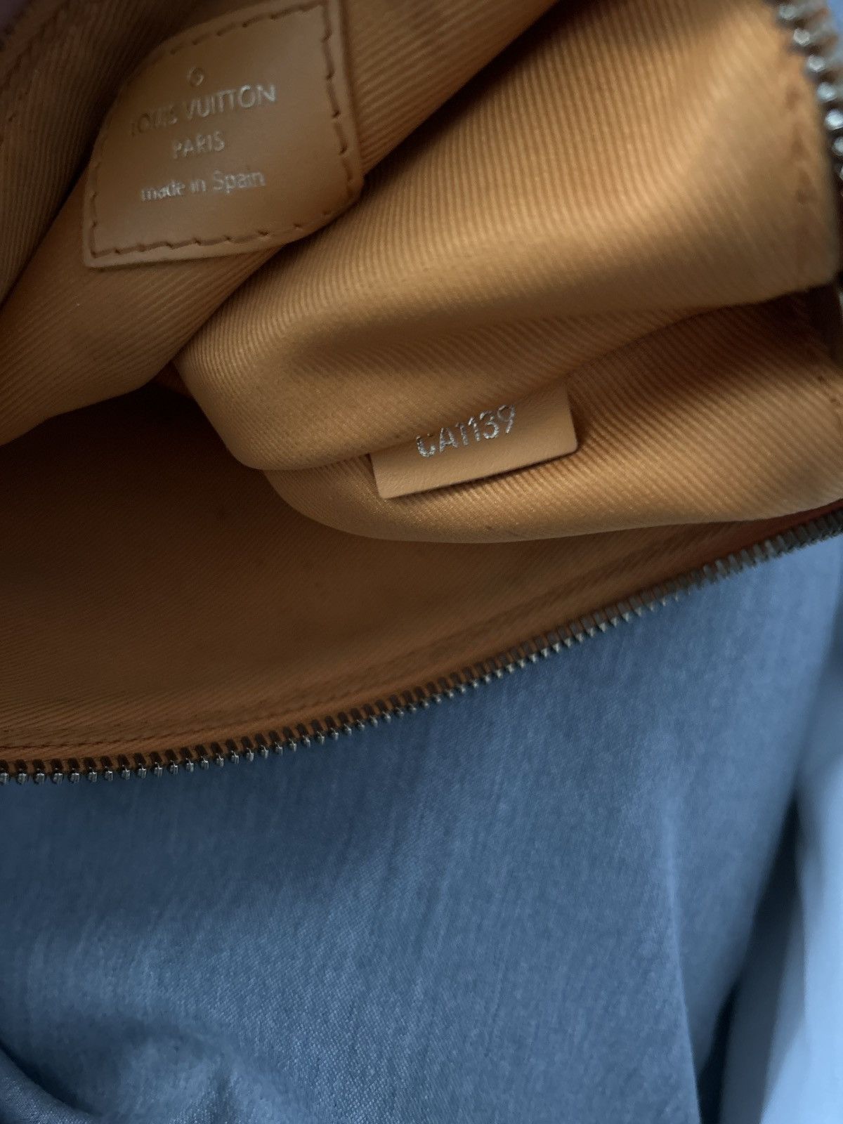 Louis Vuitton Louis Vuitton Pouch Size ONE SIZE - 5 Thumbnail