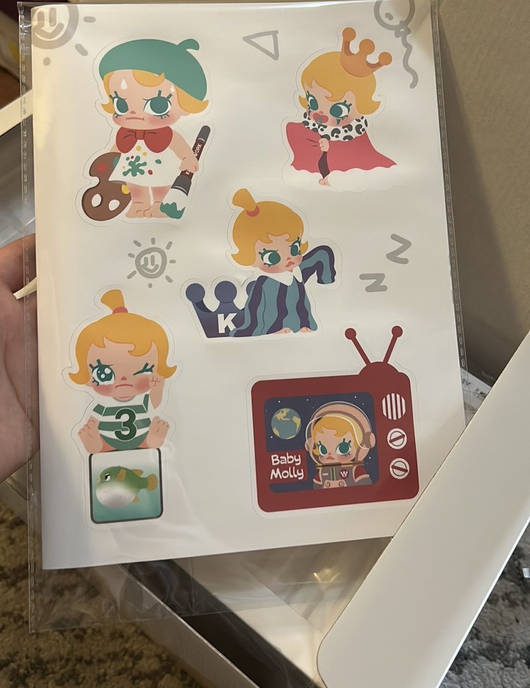 POP MART POP MART Baby Molly When I was Three Series-Luminous Display Size ONE SIZE - 5 Thumbnail