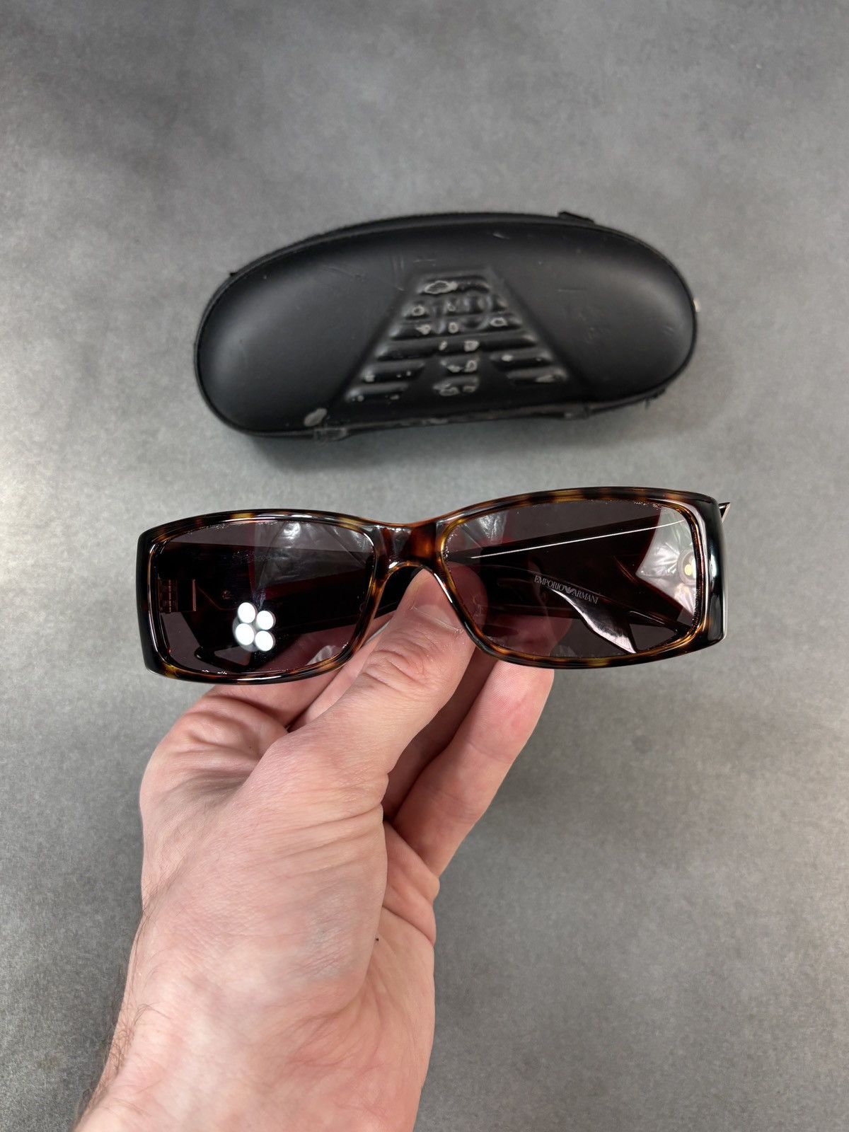 Emporio Armani × Giorgio Armani Emporio Armani Sunglasses Sporty EA 9538/S Wrap Y2K Brown Size ONE SIZE - 2 Thumbnail