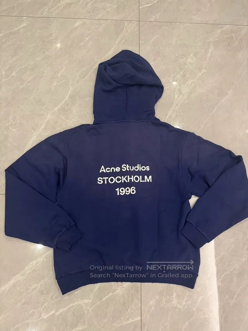 Acne Studios A dark blue hooded sweatshirt