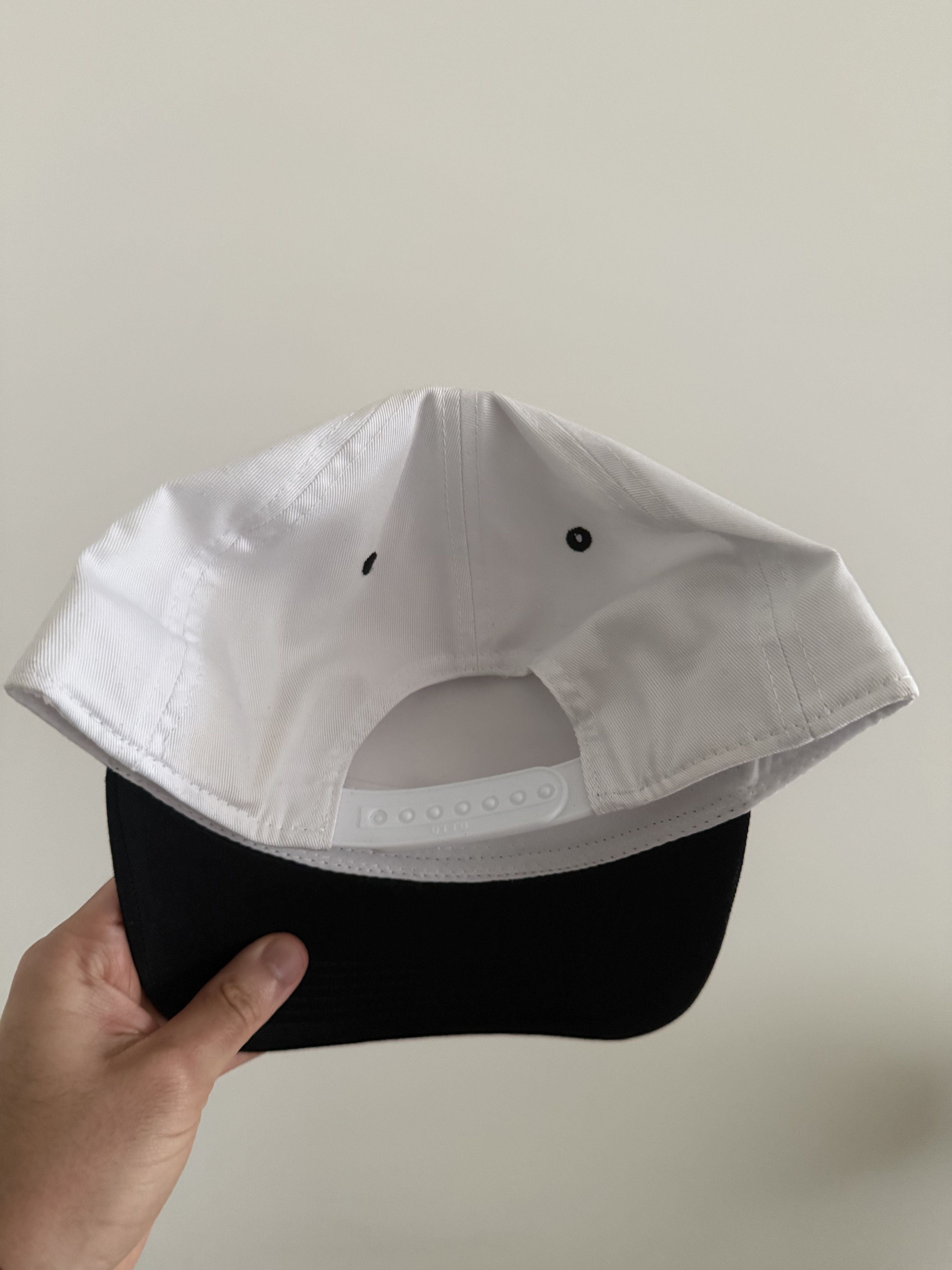 SALEM (S4LEM) WHITE / BLACK HAT