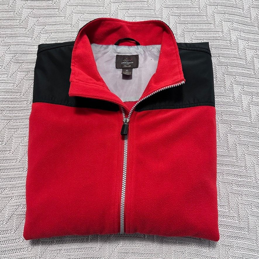 Greg Norman Greg Norman red fleece vest size XL Size US XL / EU 56 / 4 - 1 Thumbnail