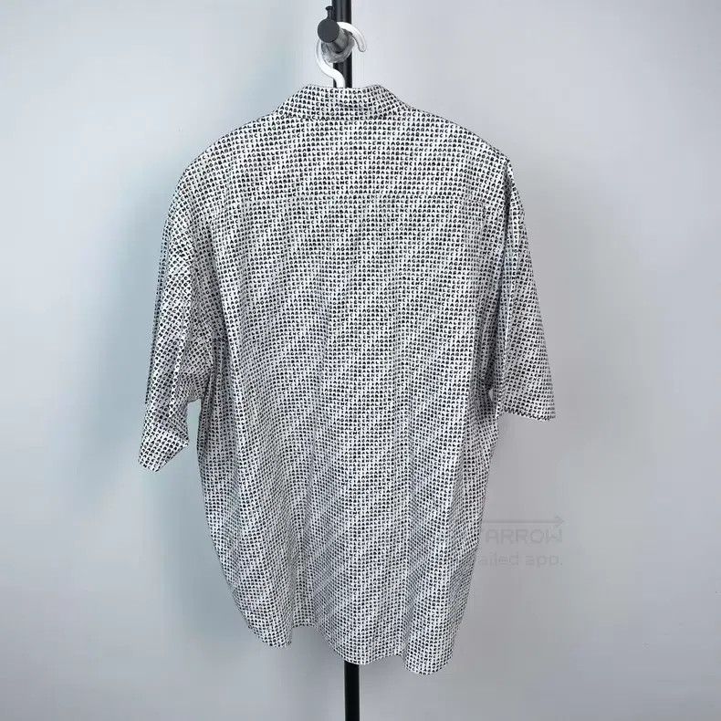Balenciaga Balenciaga size 37 Letter Logo Printed Short Sleeve Shirt Size US S / EU 44-46 / 1 - 2 Thumbnail