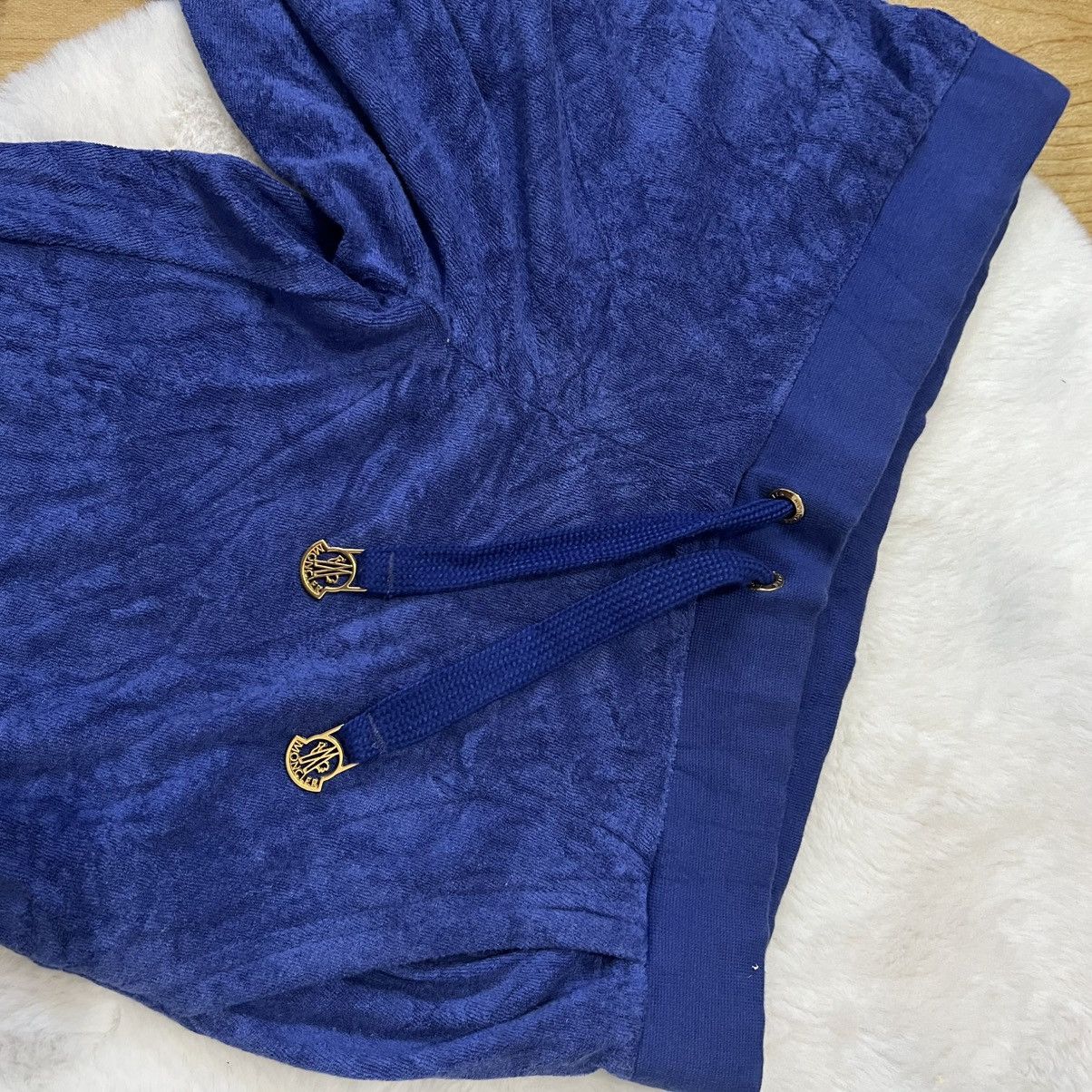 Moncler Authentic Moncler sweatpants Size 34" / US 12 / IT 48 - 4 Thumbnail